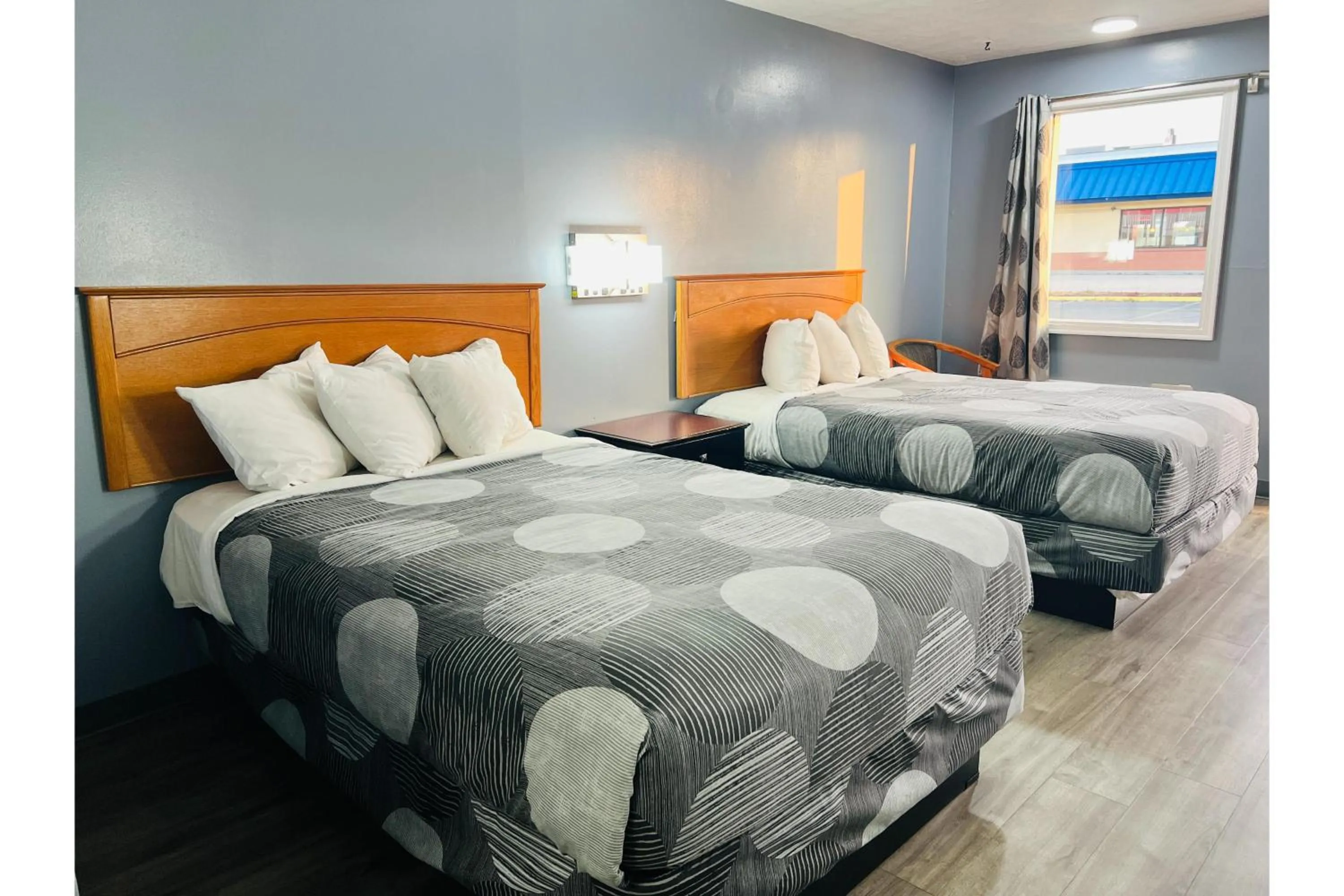 Bedroom, Bed in Relax Inn