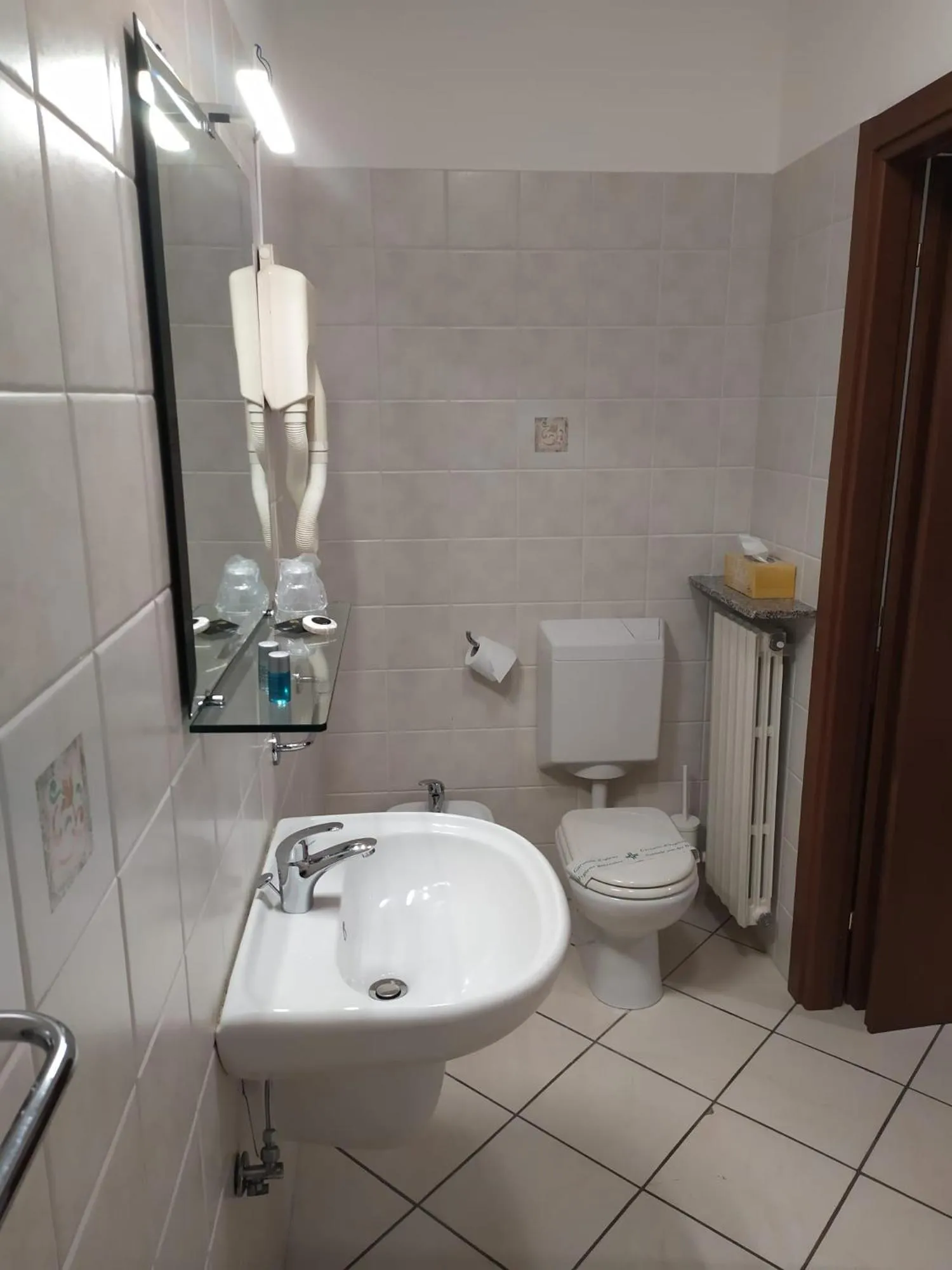 Bathroom in Hotel Baiardo