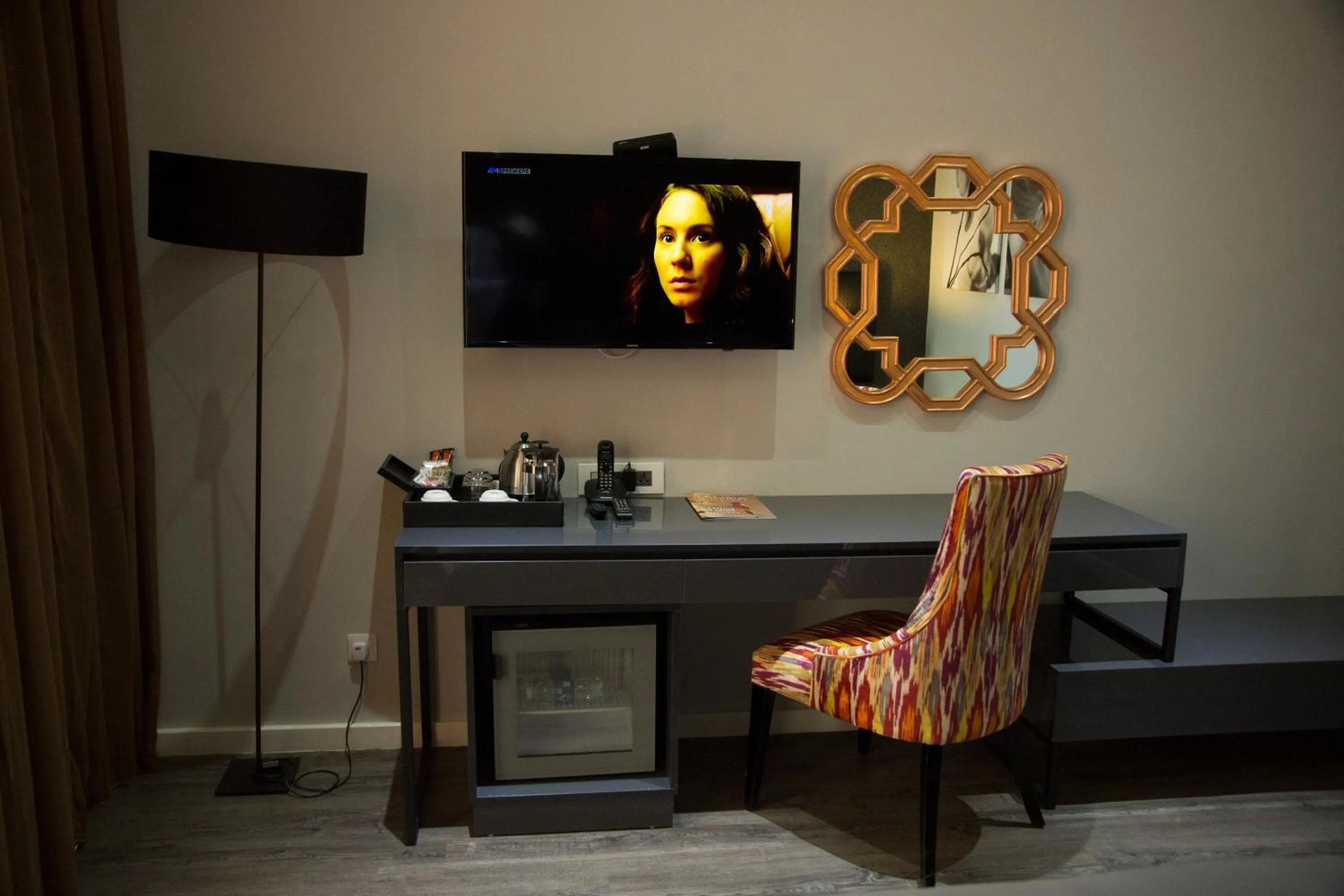 TV and multimedia in Le Elementos Boutique Hotel