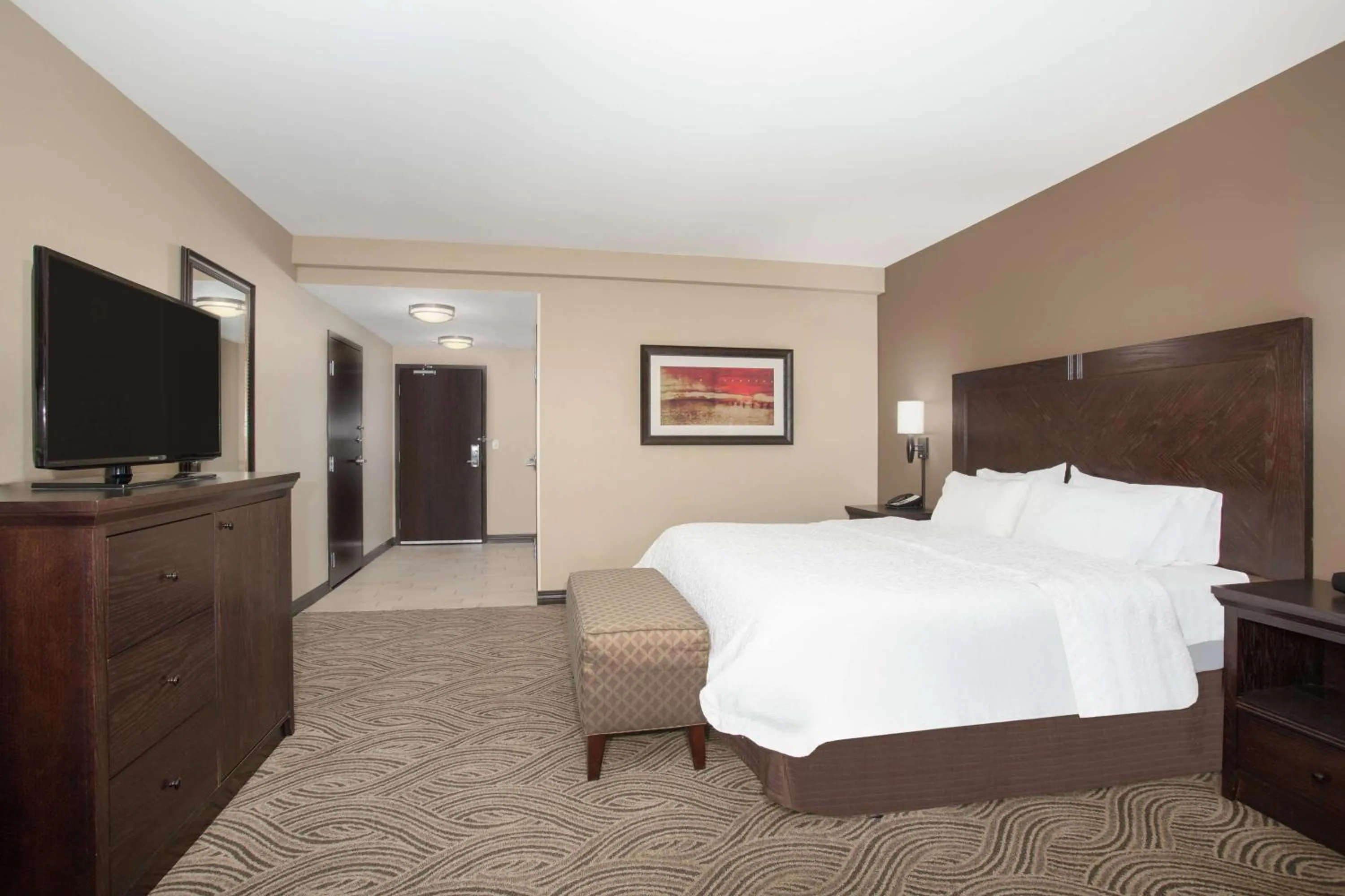Bedroom, Bed in Hampton Inn & Suites I-35/Mulvane