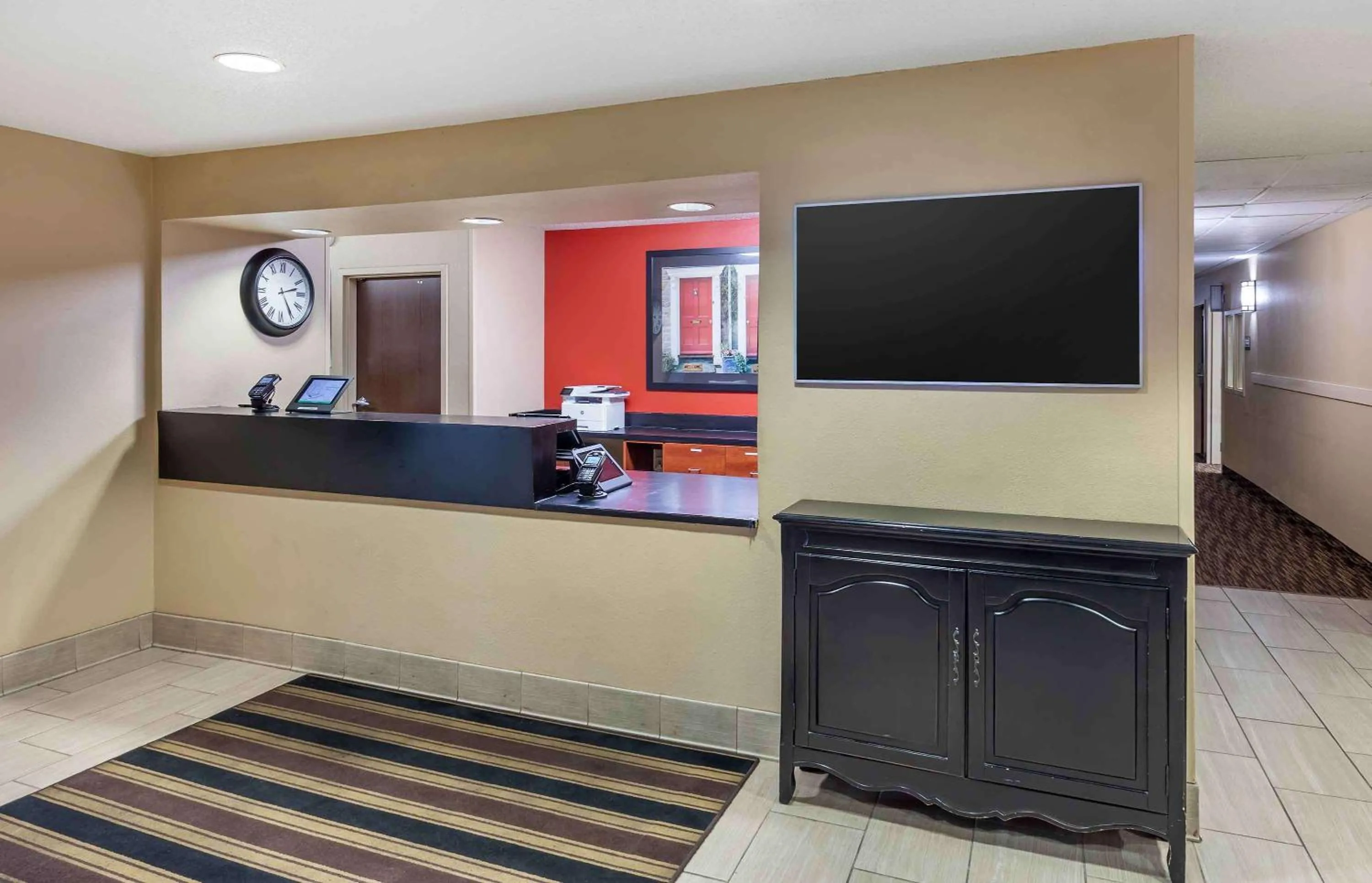 Lobby or reception in Extended Stay America Select Suites - Milwaukee - Wauwatosa