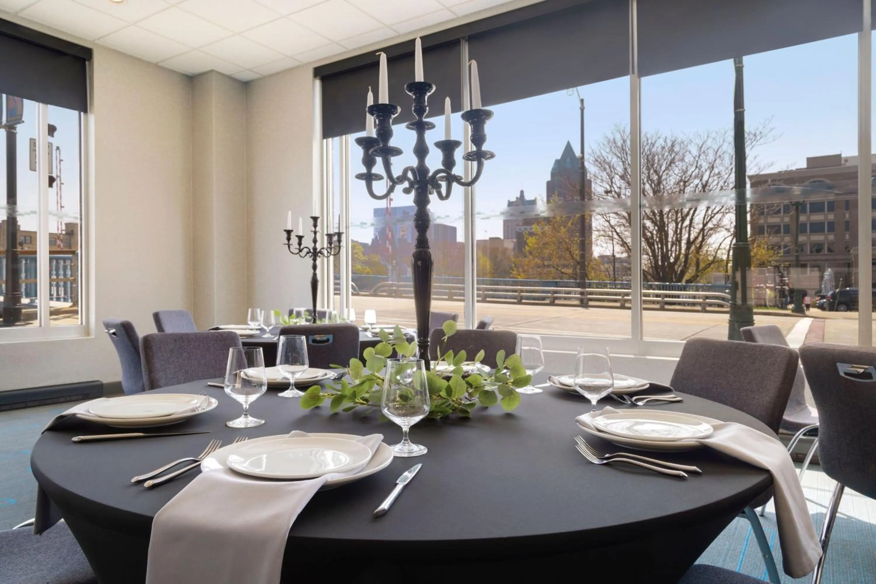 Meeting/conference room in aloft Hotel Milwaukee Downtown