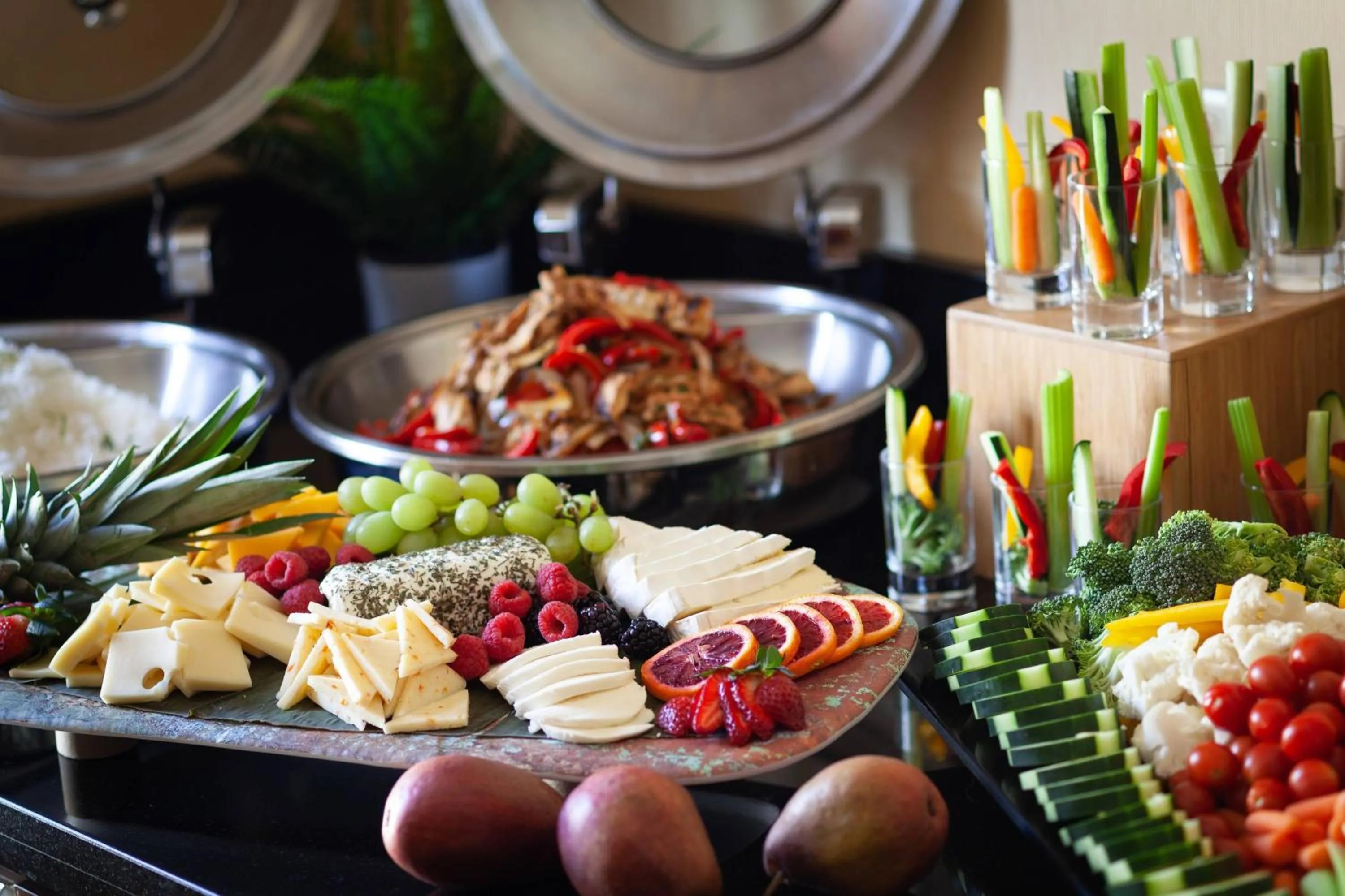 Lounge or bar in Marriott Minneapolis Airport