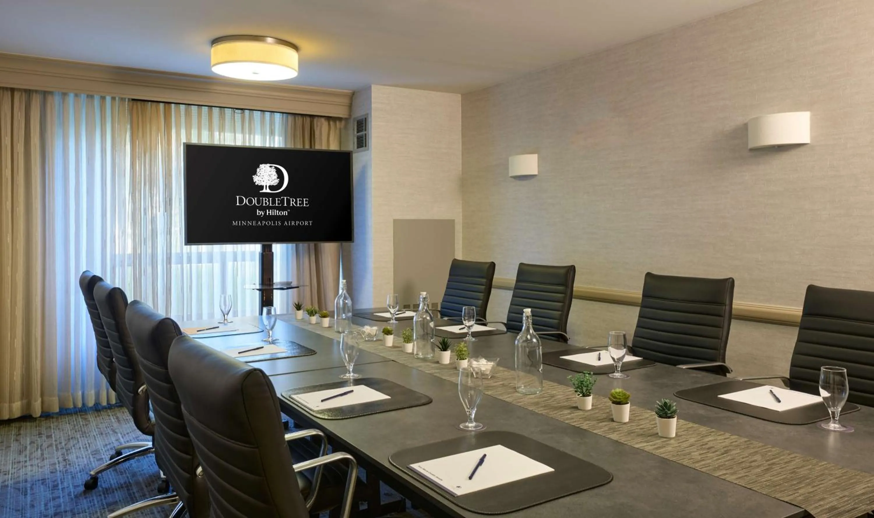 Meeting/conference room in Marriott Minneapolis Airport
