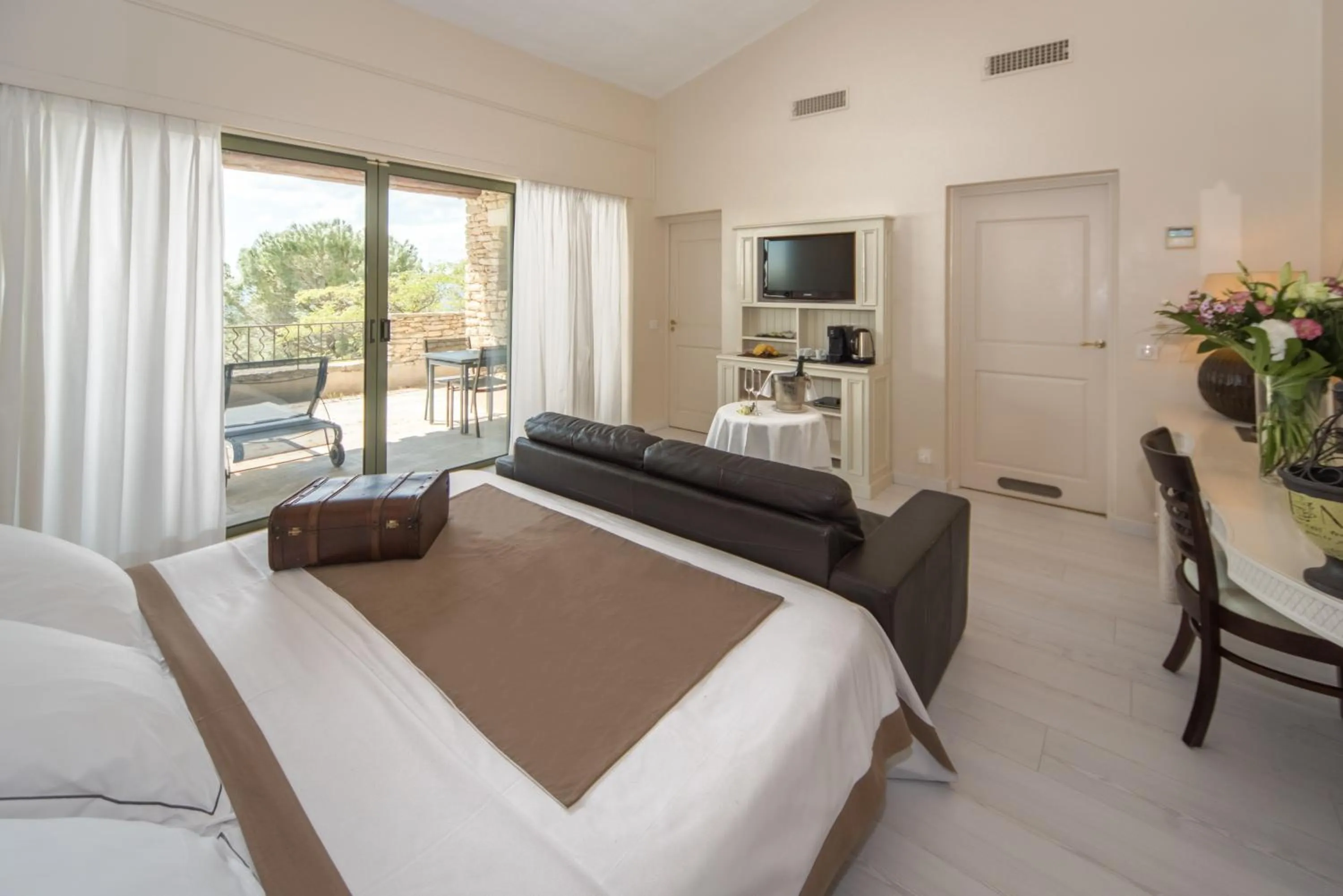 Photo of the whole room, Bed in Hotel Les Bories & Spa