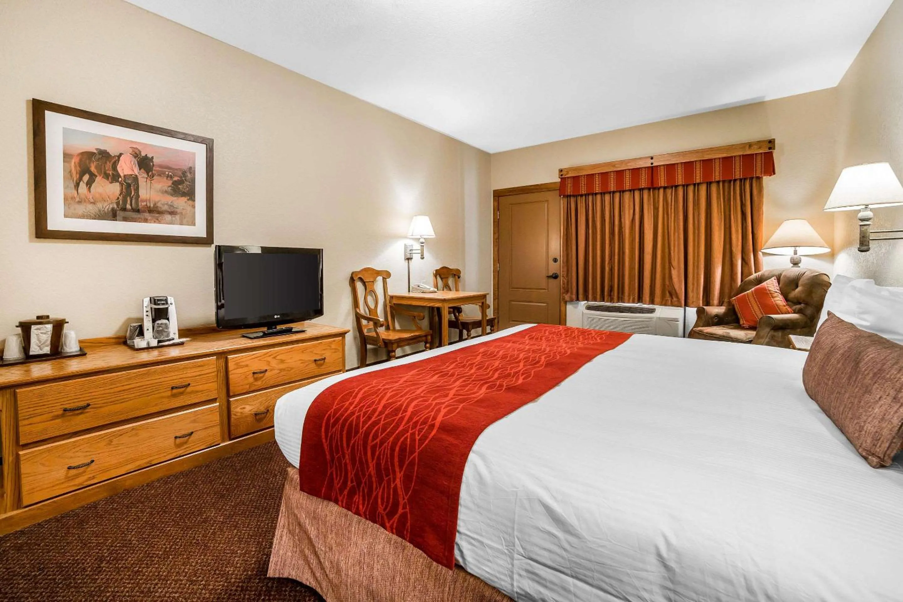 Bedroom, Bed in K Bar S Lodge, an Ascend Collection Hotel