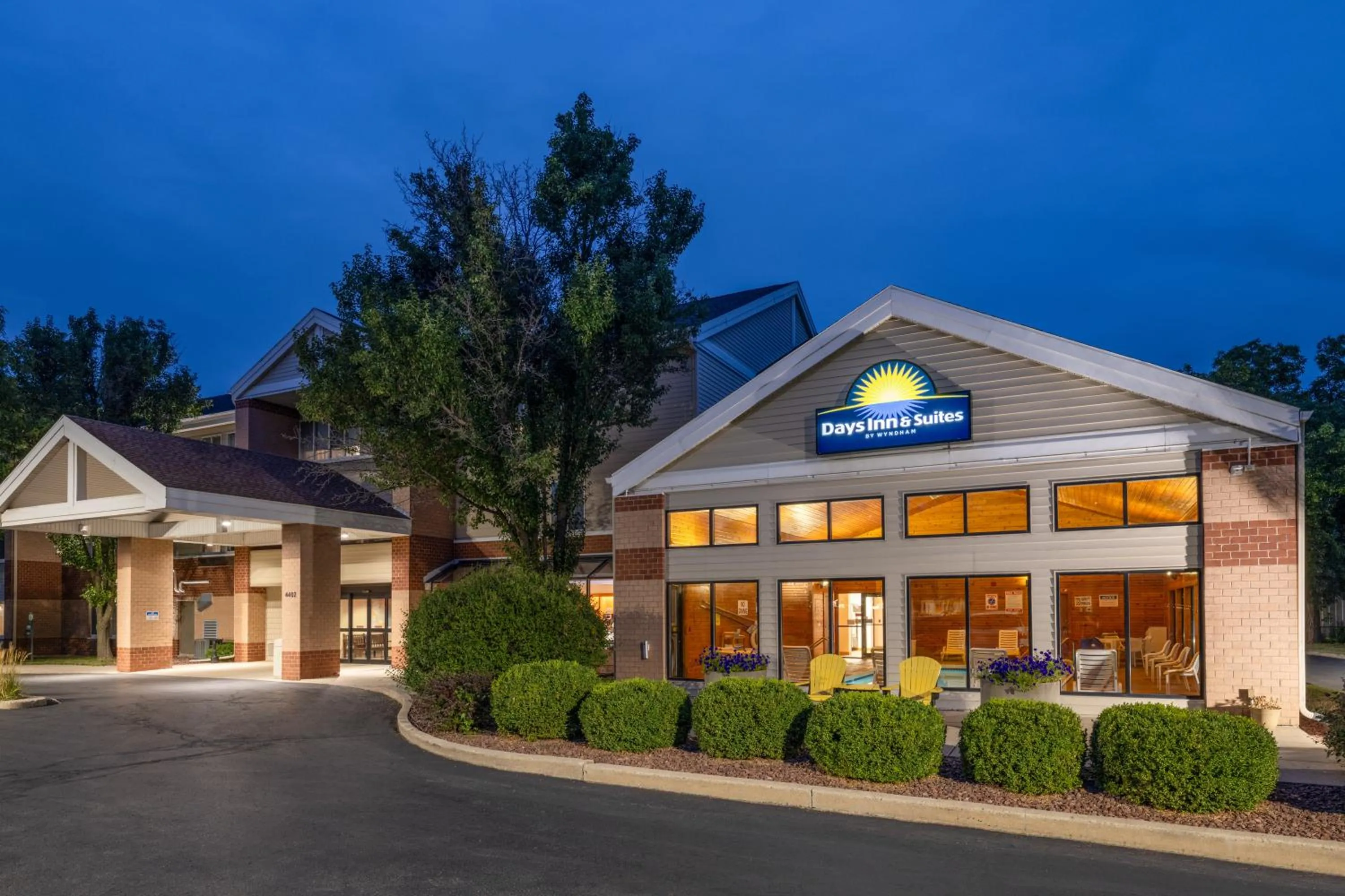 Property building in Days Inn & Suites by Wyndham Madison