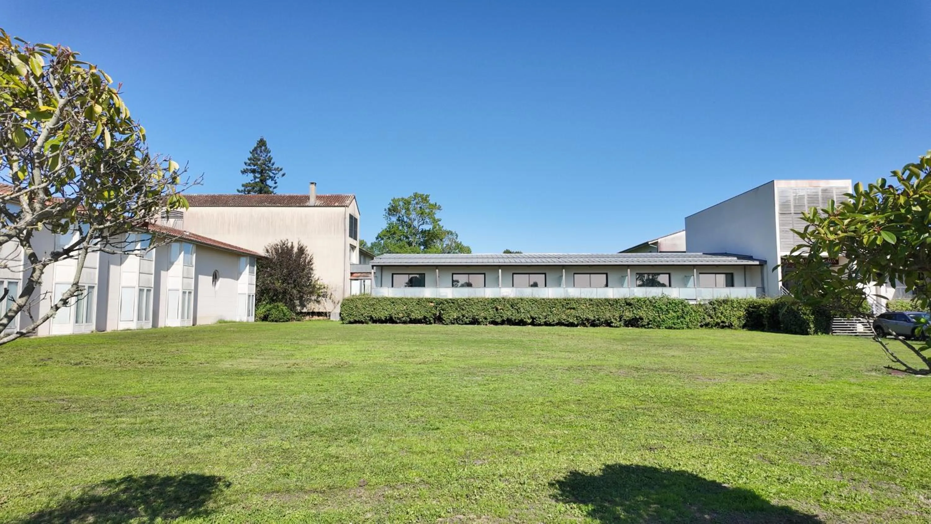 Off site in Relais de Margaux - Hôtel, Golf & Spa