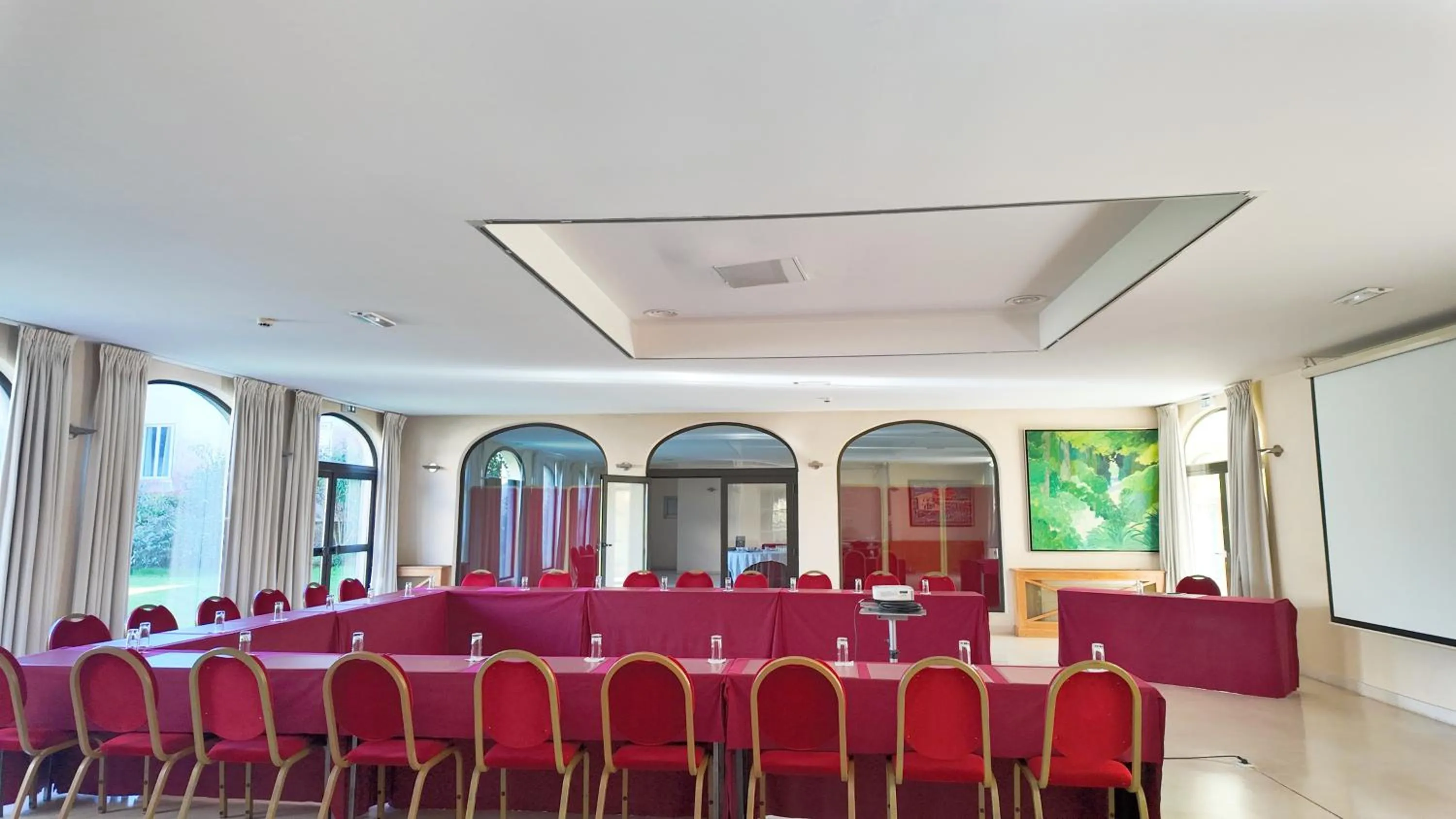 Meeting/conference room in Relais de Margaux - Hôtel, Golf & Spa
