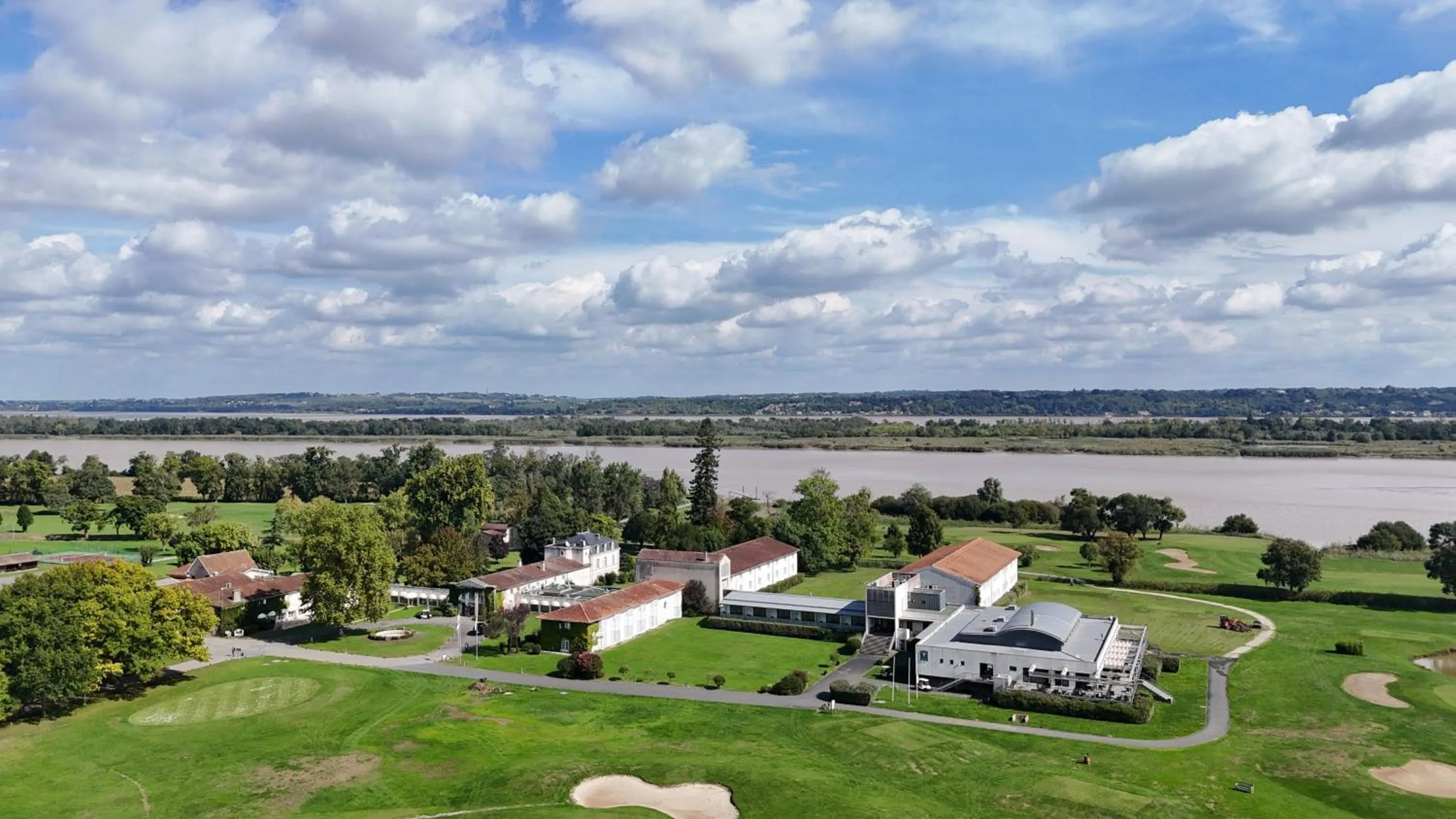 Bird's eye view in Relais de Margaux - Hôtel, Golf & Spa