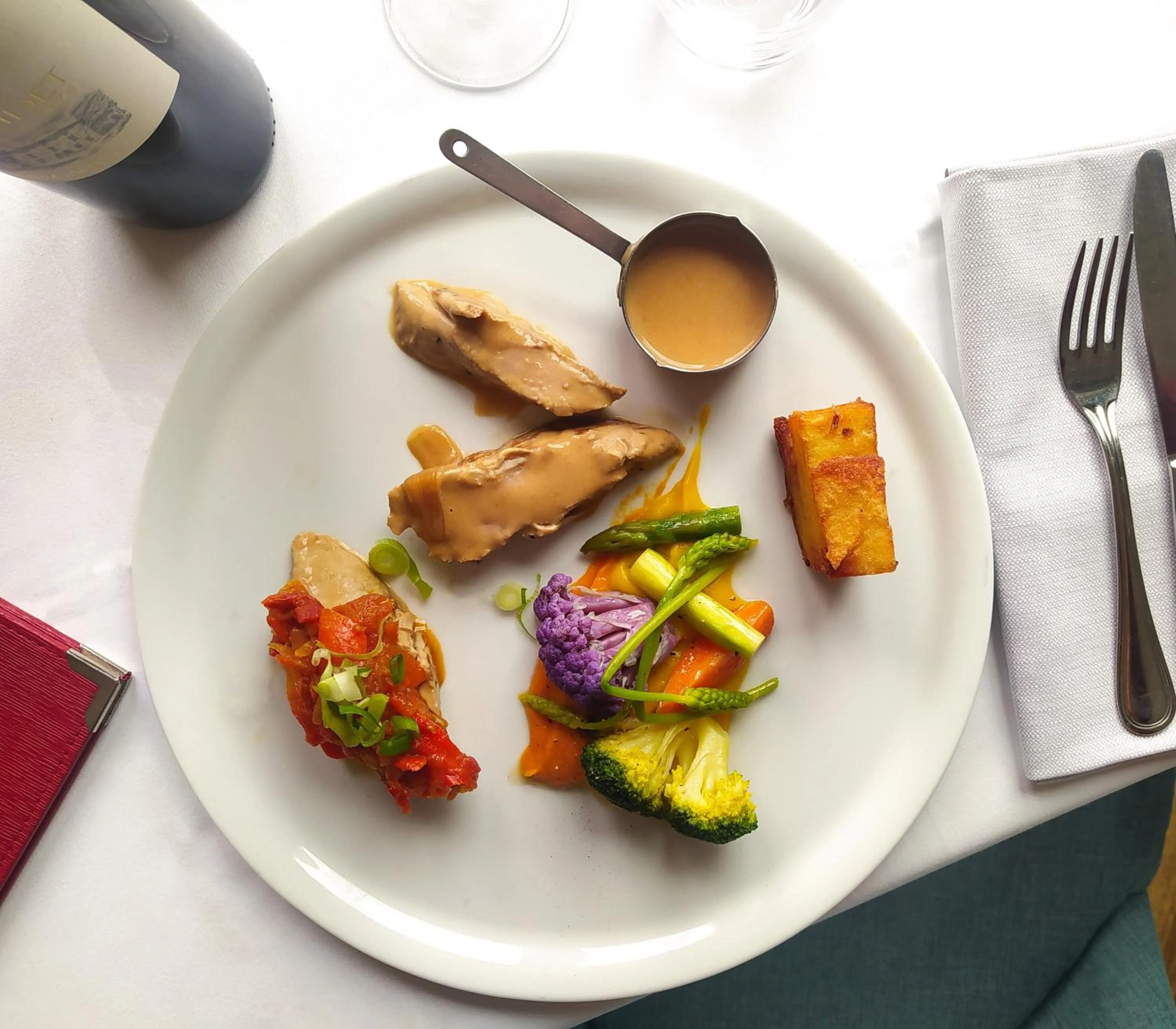 Food in Relais de Margaux - Hôtel, Golf & Spa