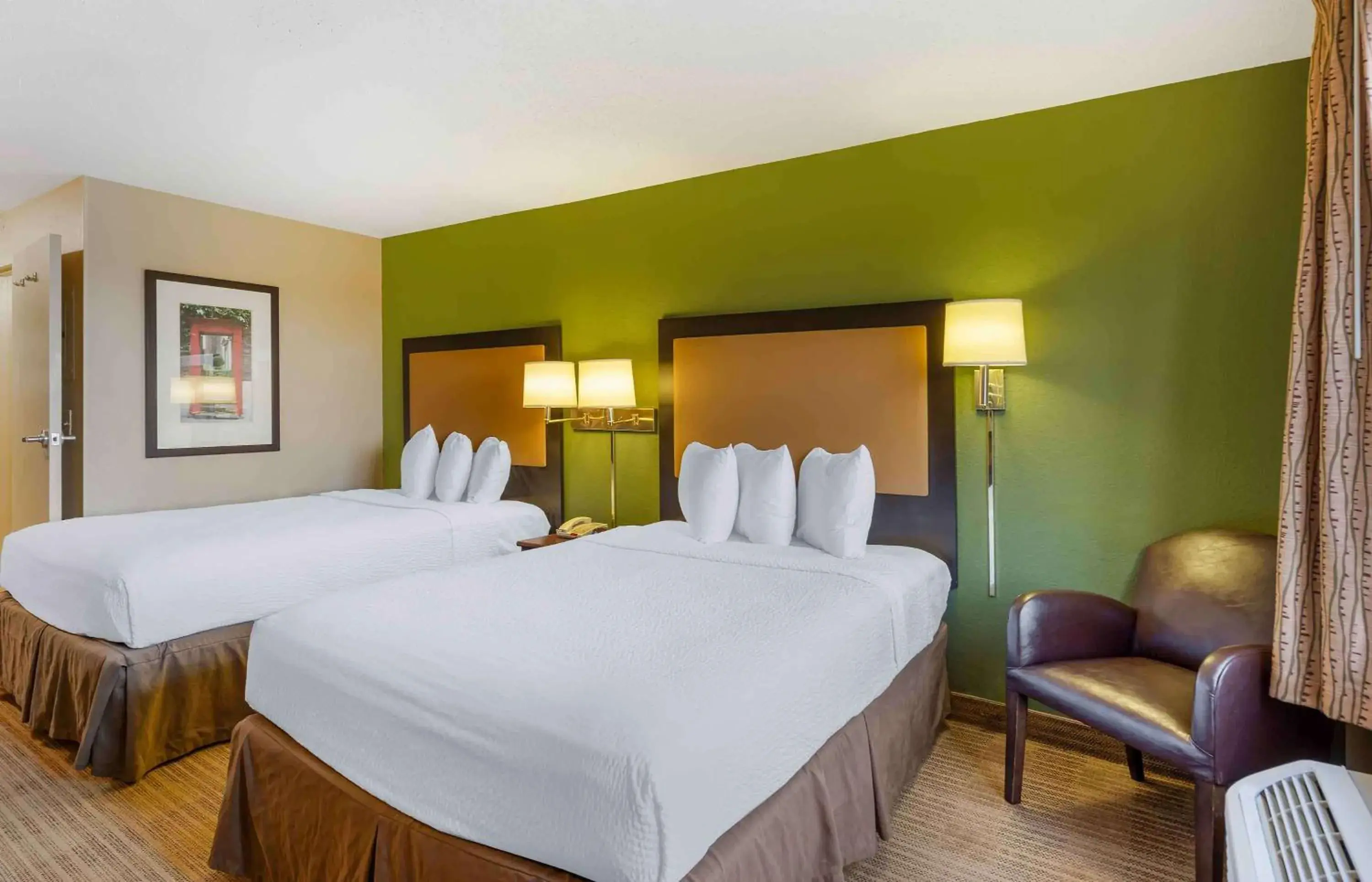 Studio with 2 Double Beds - Non-Smoking in Extended Stay America Suites - Chicago - Vernon Hills - Lake Forest Studio with 2 Double Beds - Non-Smoking in Extended Stay America Suites - Chicago - Vernon Hills - Lake Forest