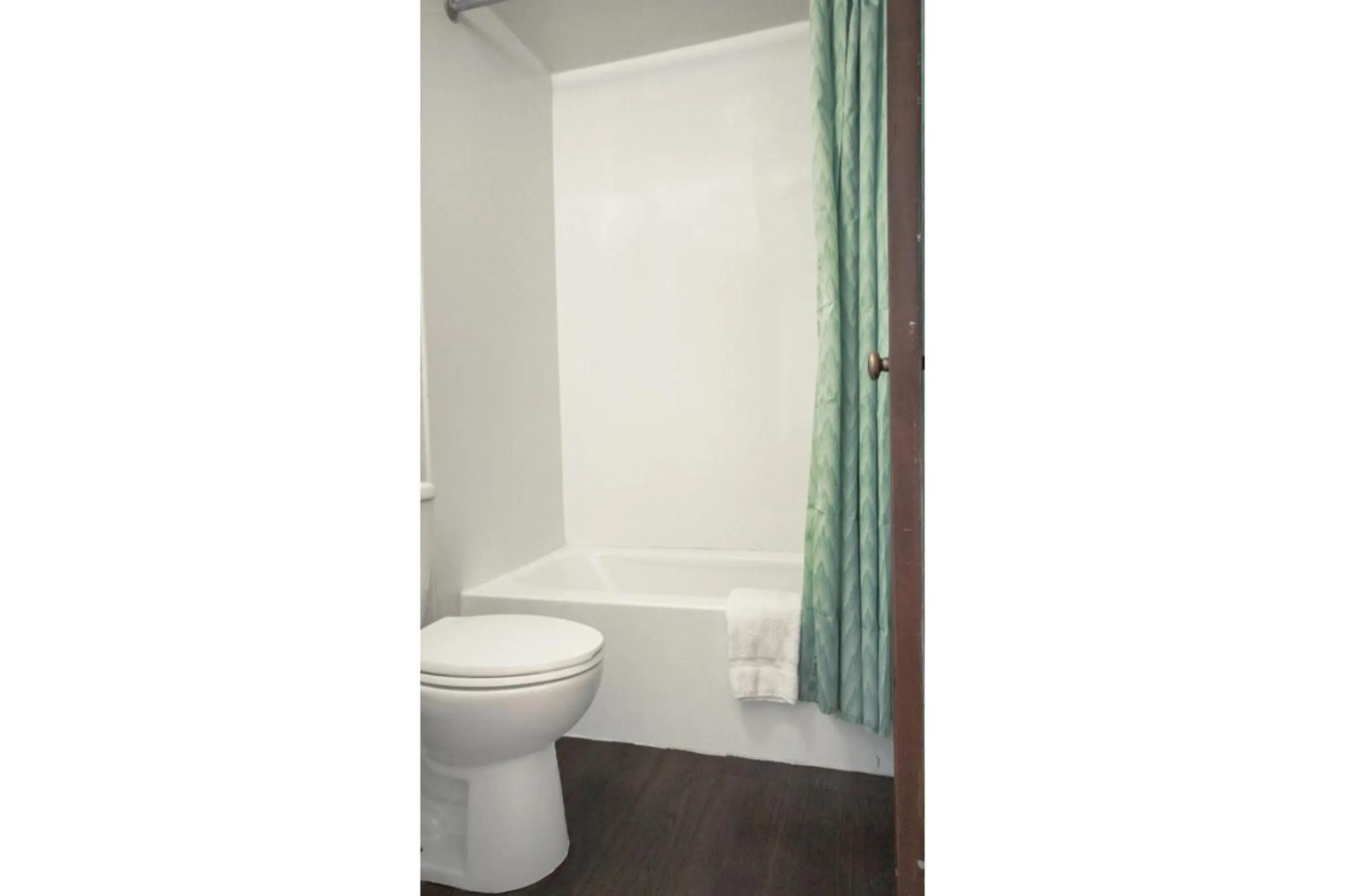 Bathroom in Centralia Motel near Downtown by OYO