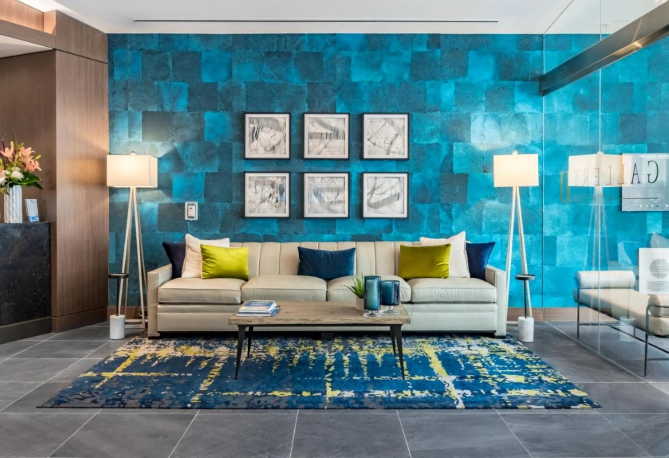 Lobby or reception in Bluebird Suites Near Chevy Chase