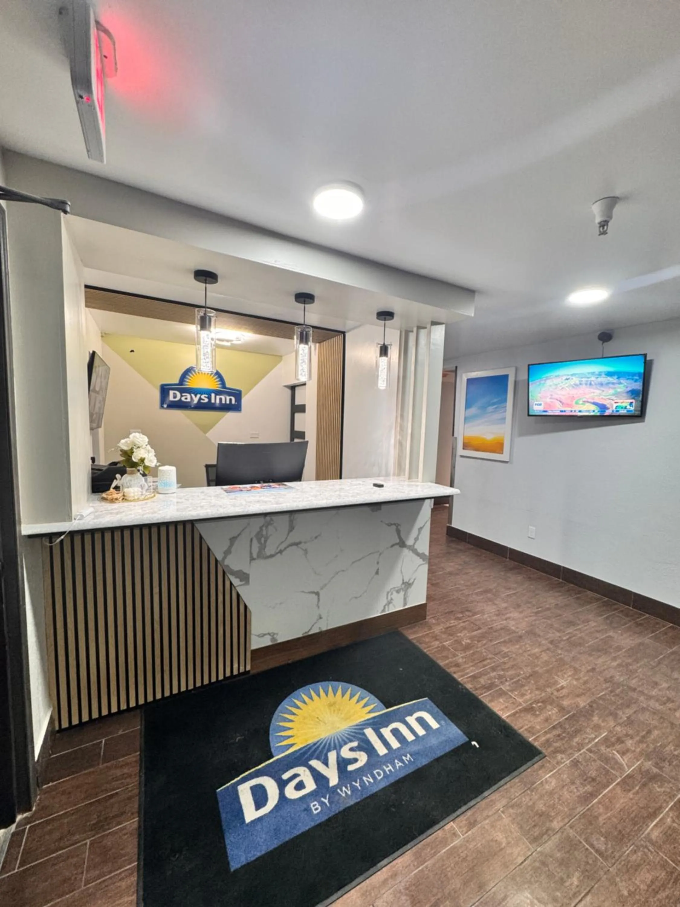 Days Inn by Wyndham Salina I-70