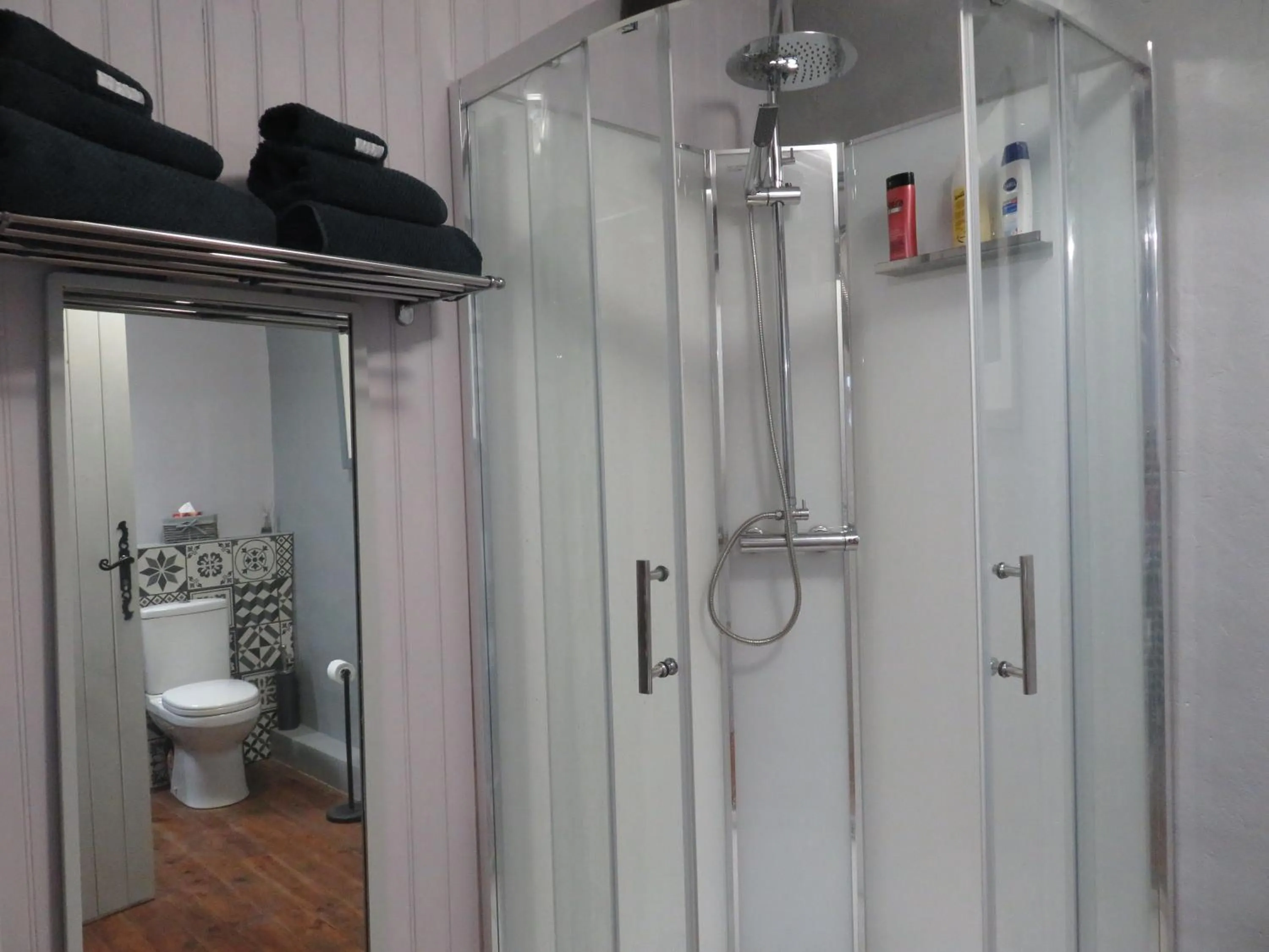 Shower in Michouat Chambre D'Hotes