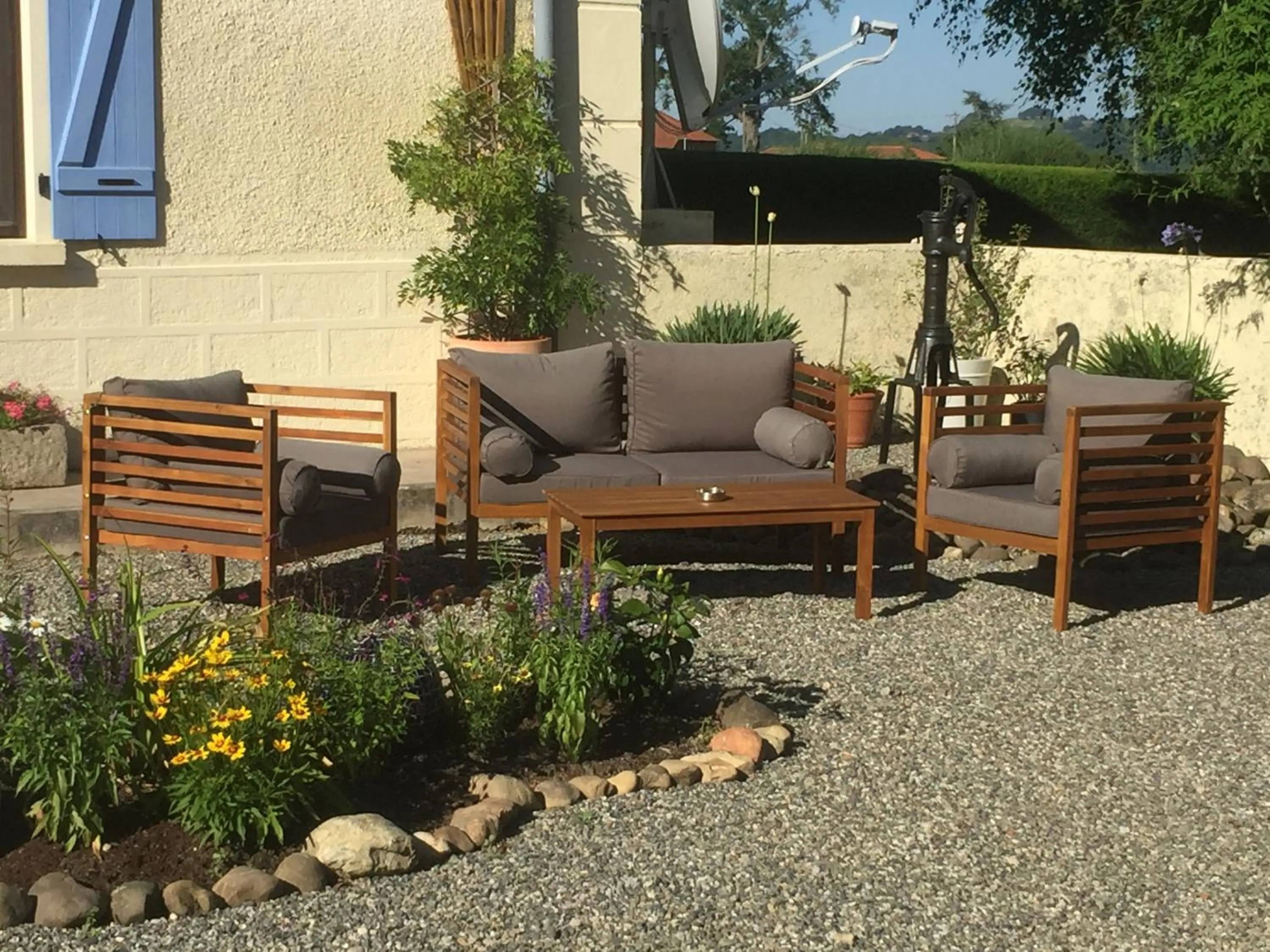 Garden in Michouat Chambre D'Hotes