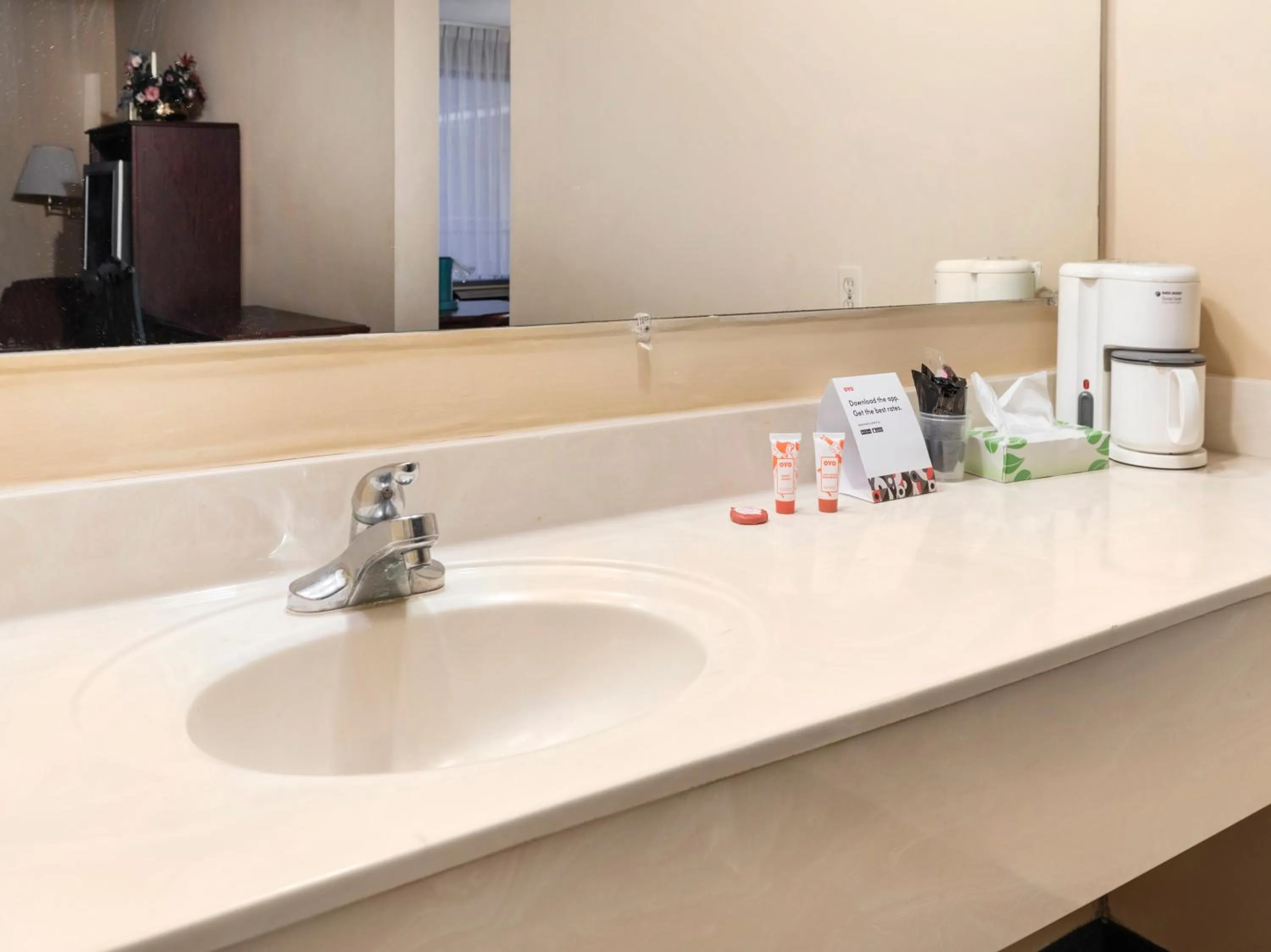 Bathroom in Mansion View Inn & Suites