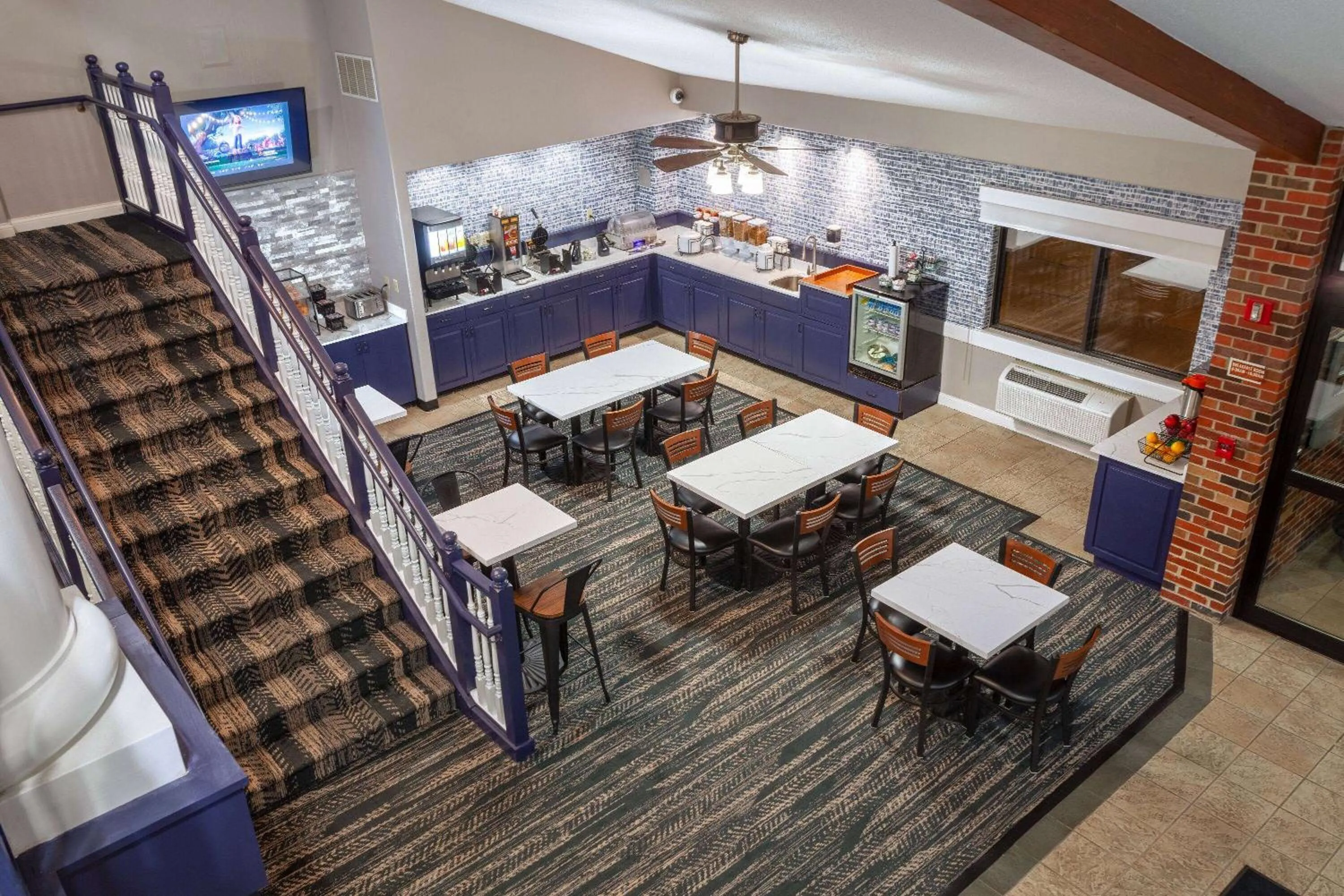 Breakfast in AmericInn by Wyndham Peoria