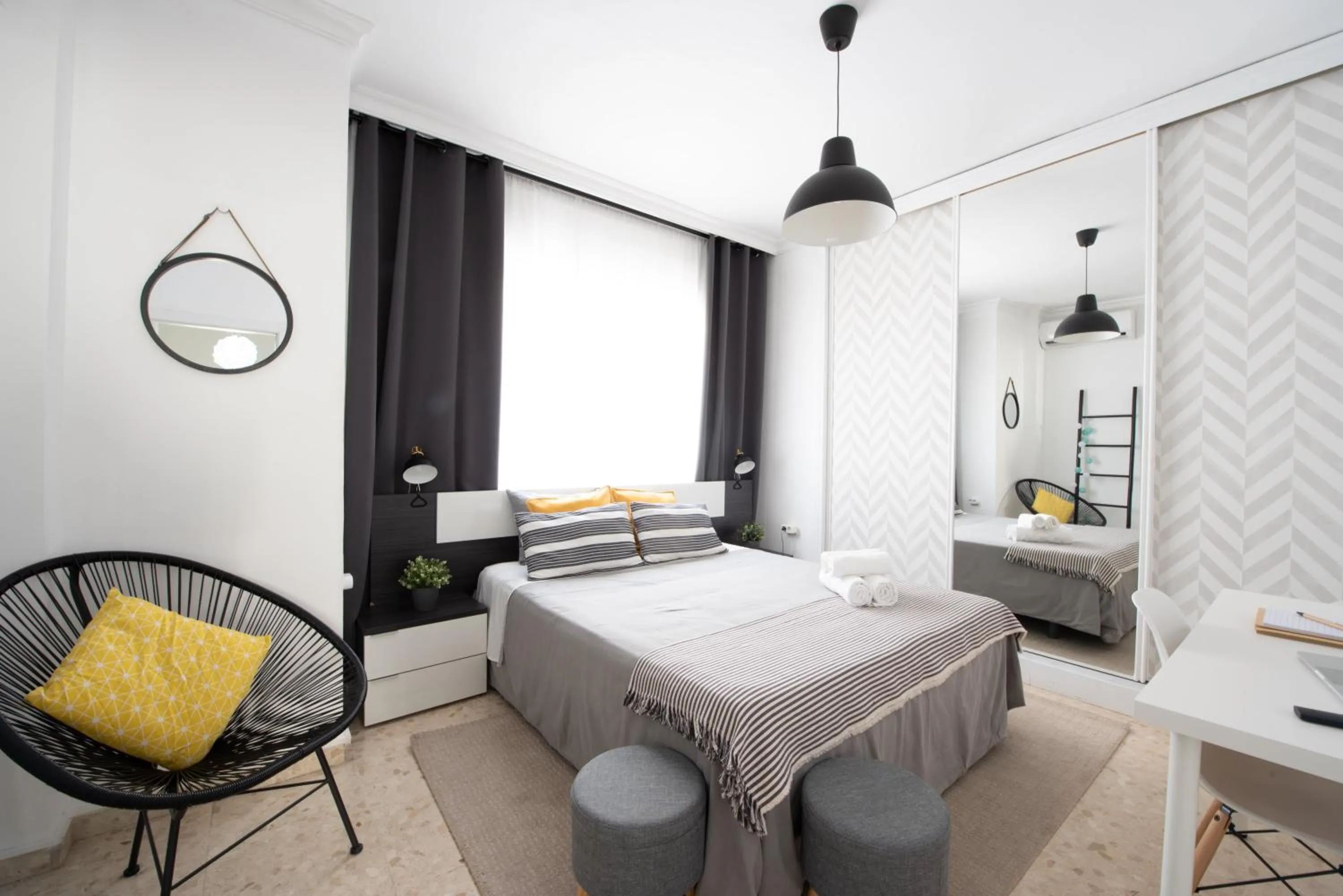 TV and multimedia, Bed in Nordik Rooms Urban - Trinidad "Copenhague"