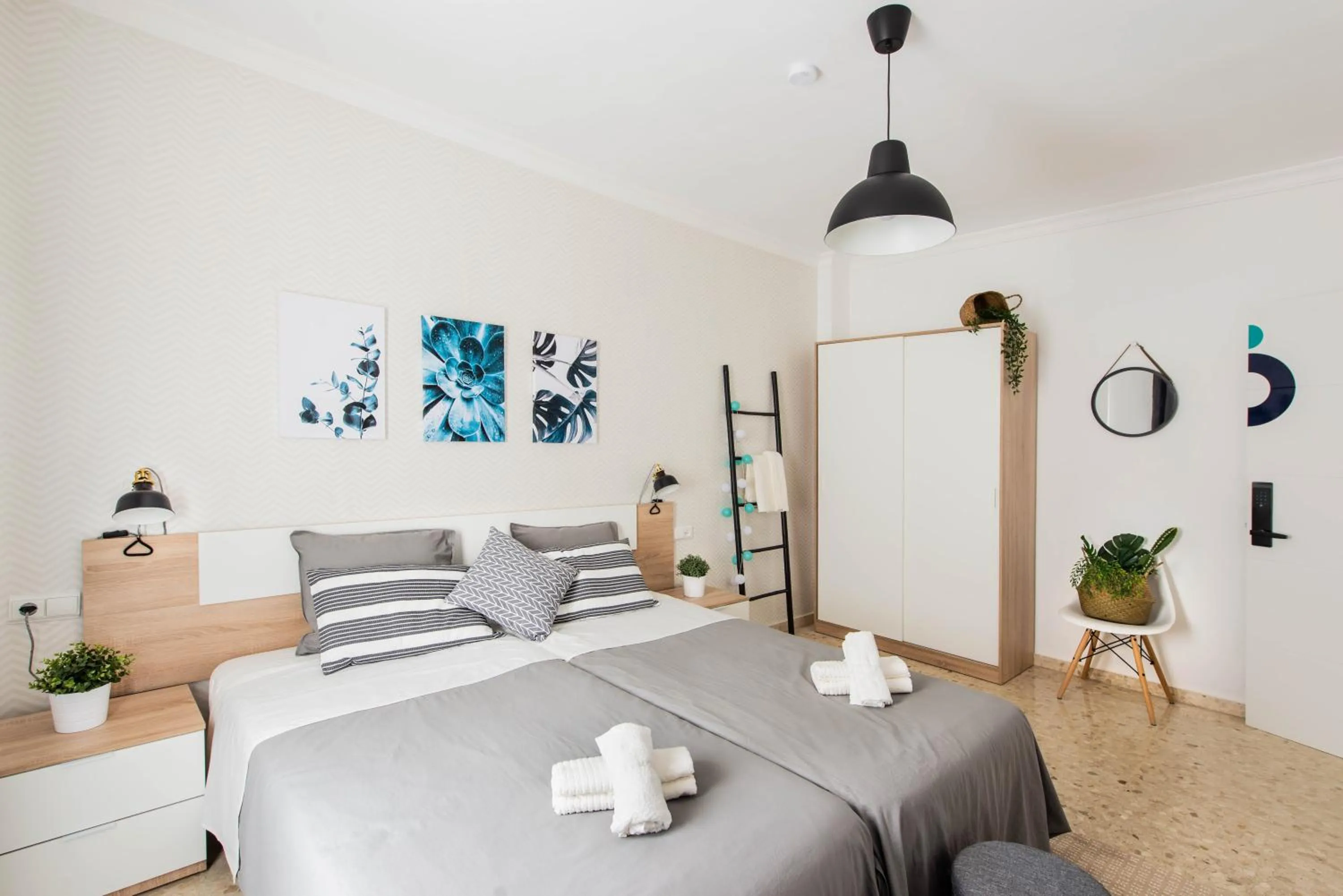 Patio, Bed in Nordik Rooms Urban - Trinidad "Copenhague"