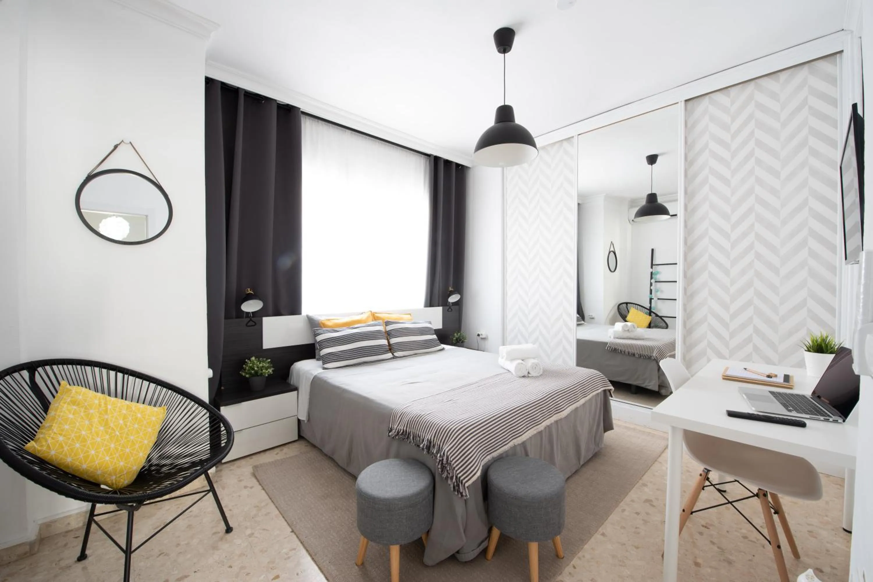 TV and multimedia, Bed in Nordik Rooms Urban - Trinidad "Copenhague"