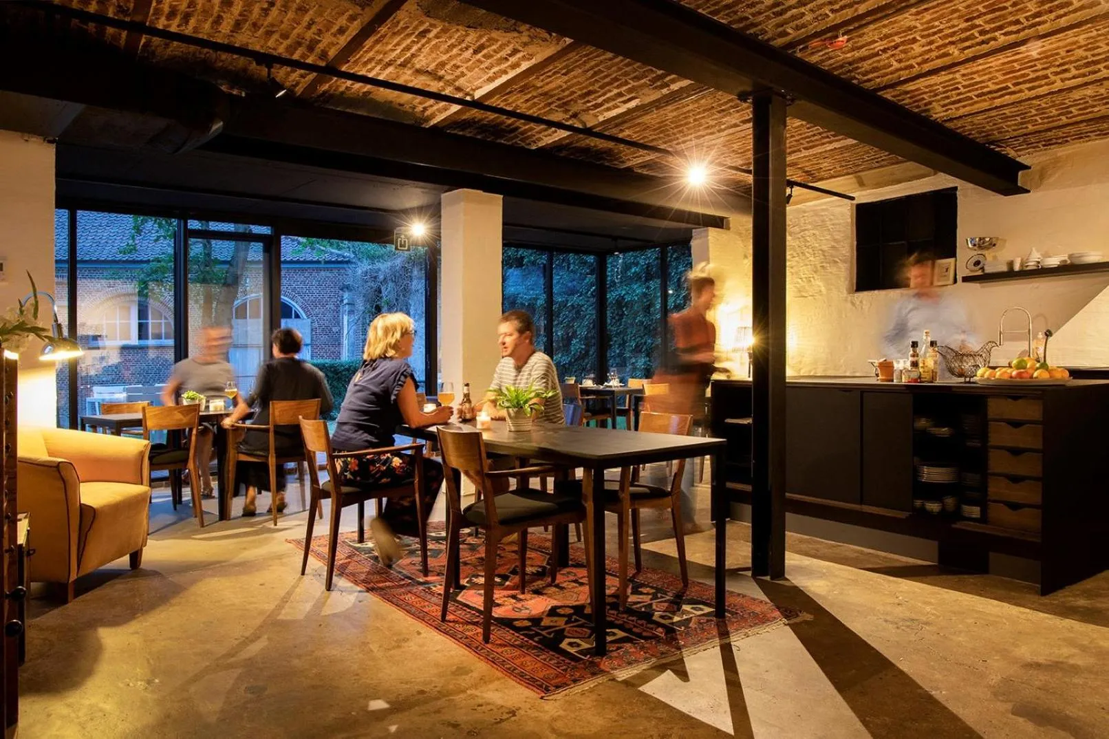 Restaurant/places to eat in Broel4