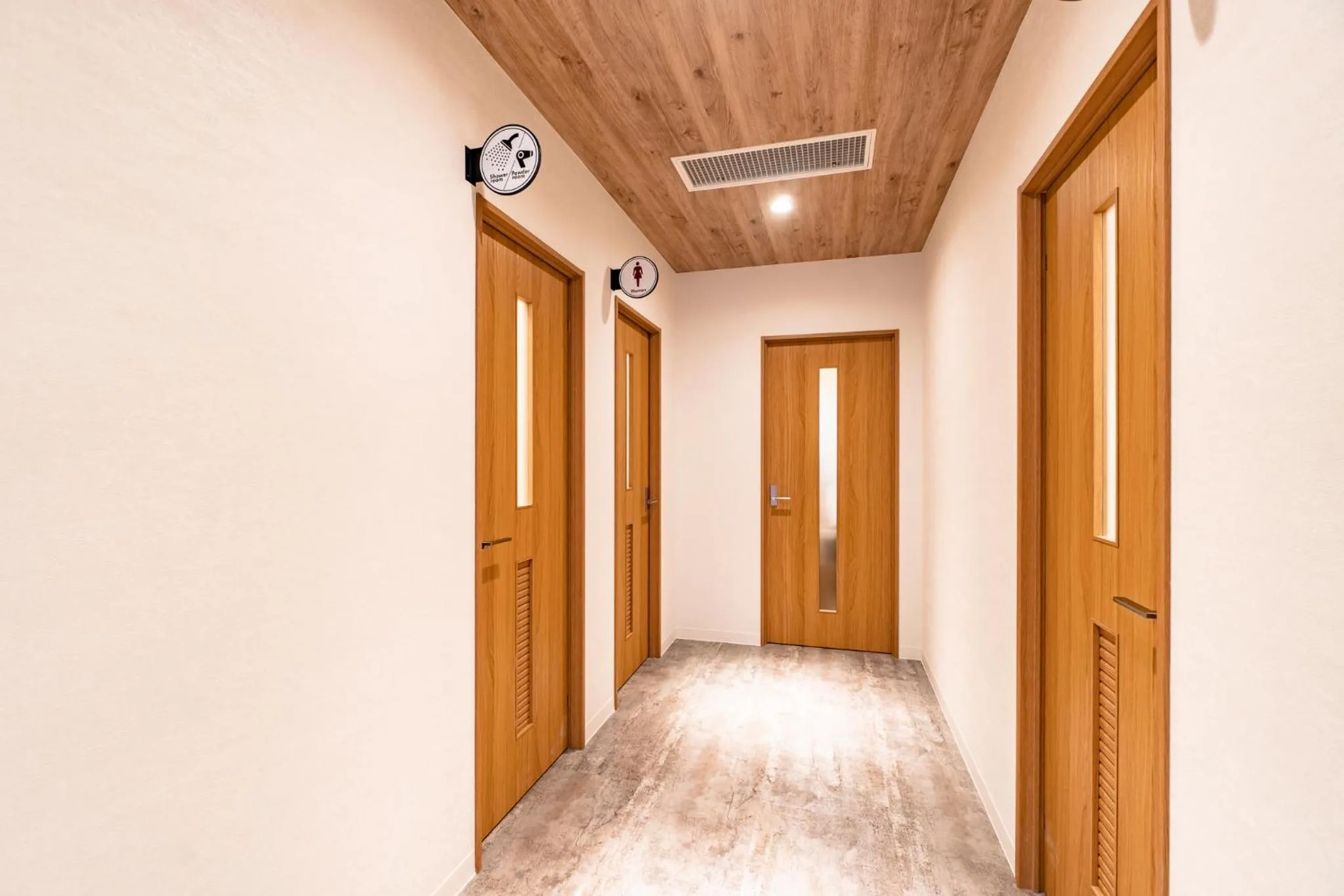 Area and facilities in I-Link Hostel & Cafe Shimanami