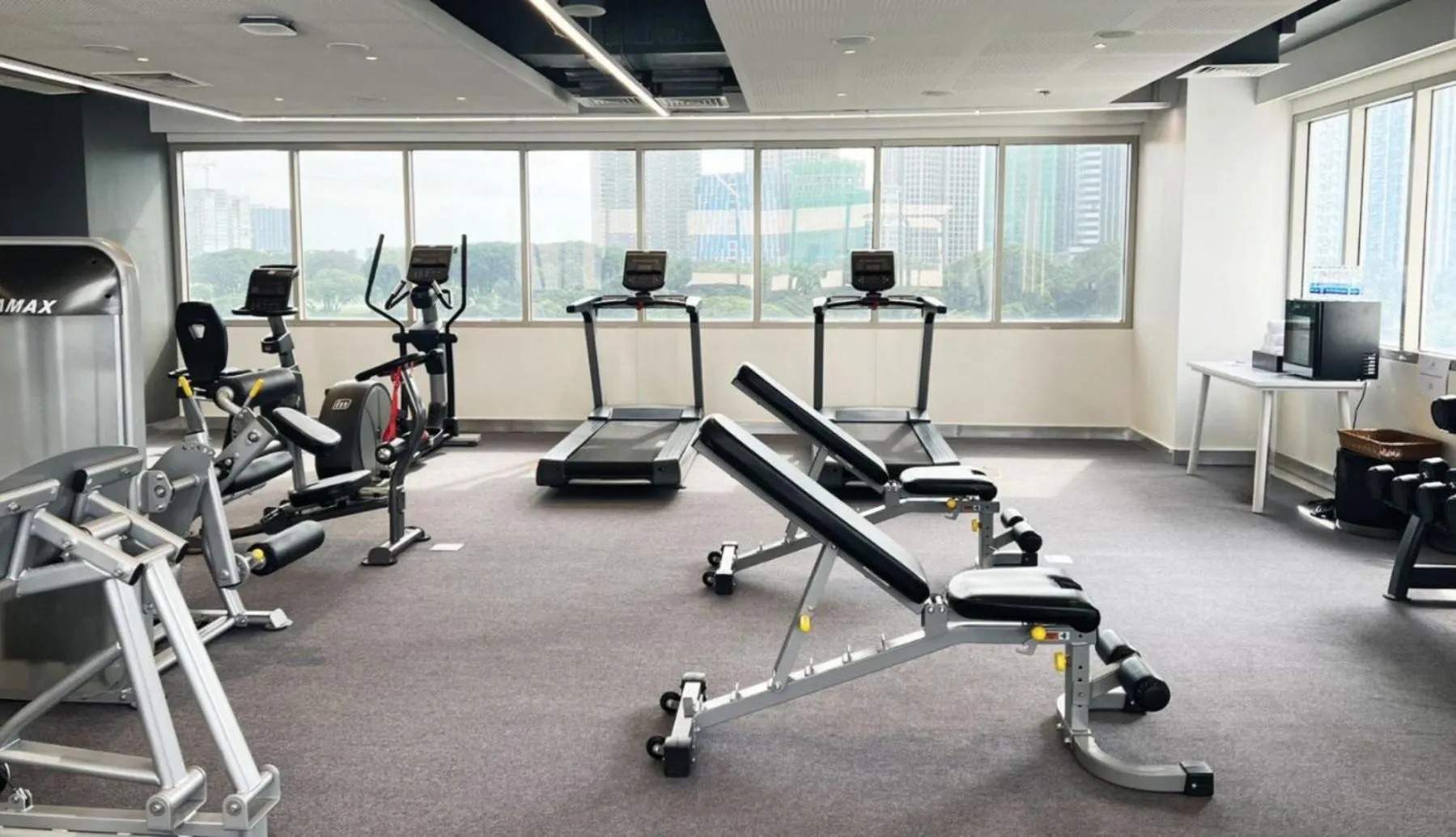 Fitness centre/facilities in Brittany Hotel BGC