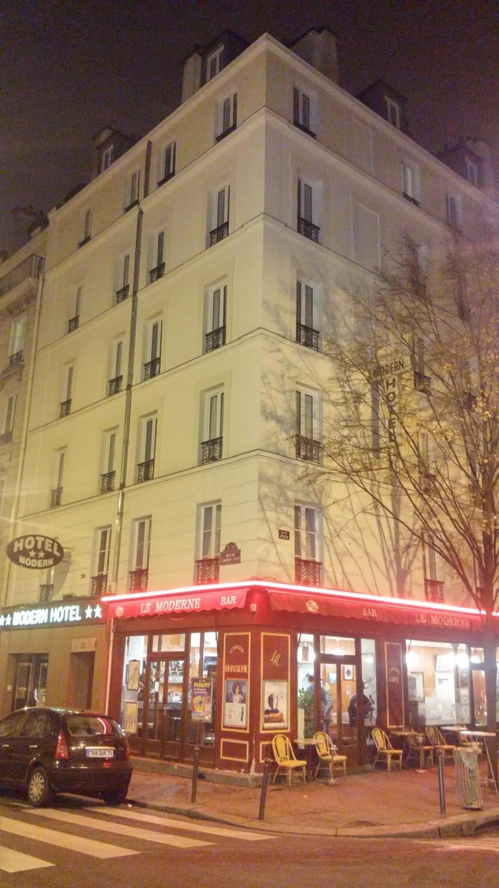 Property building in Modern Hotel