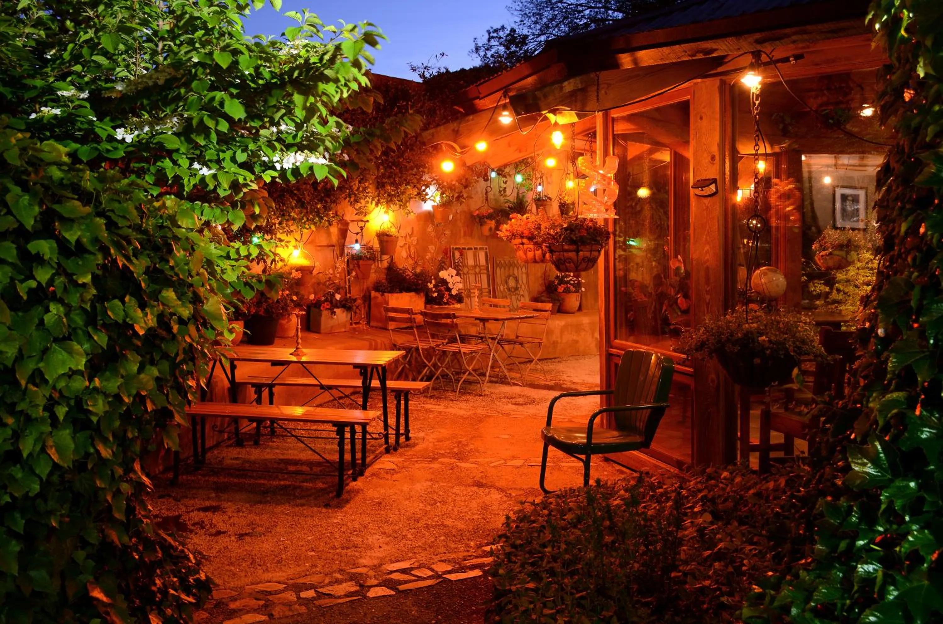 Property building in El Portal Sedona Hotel