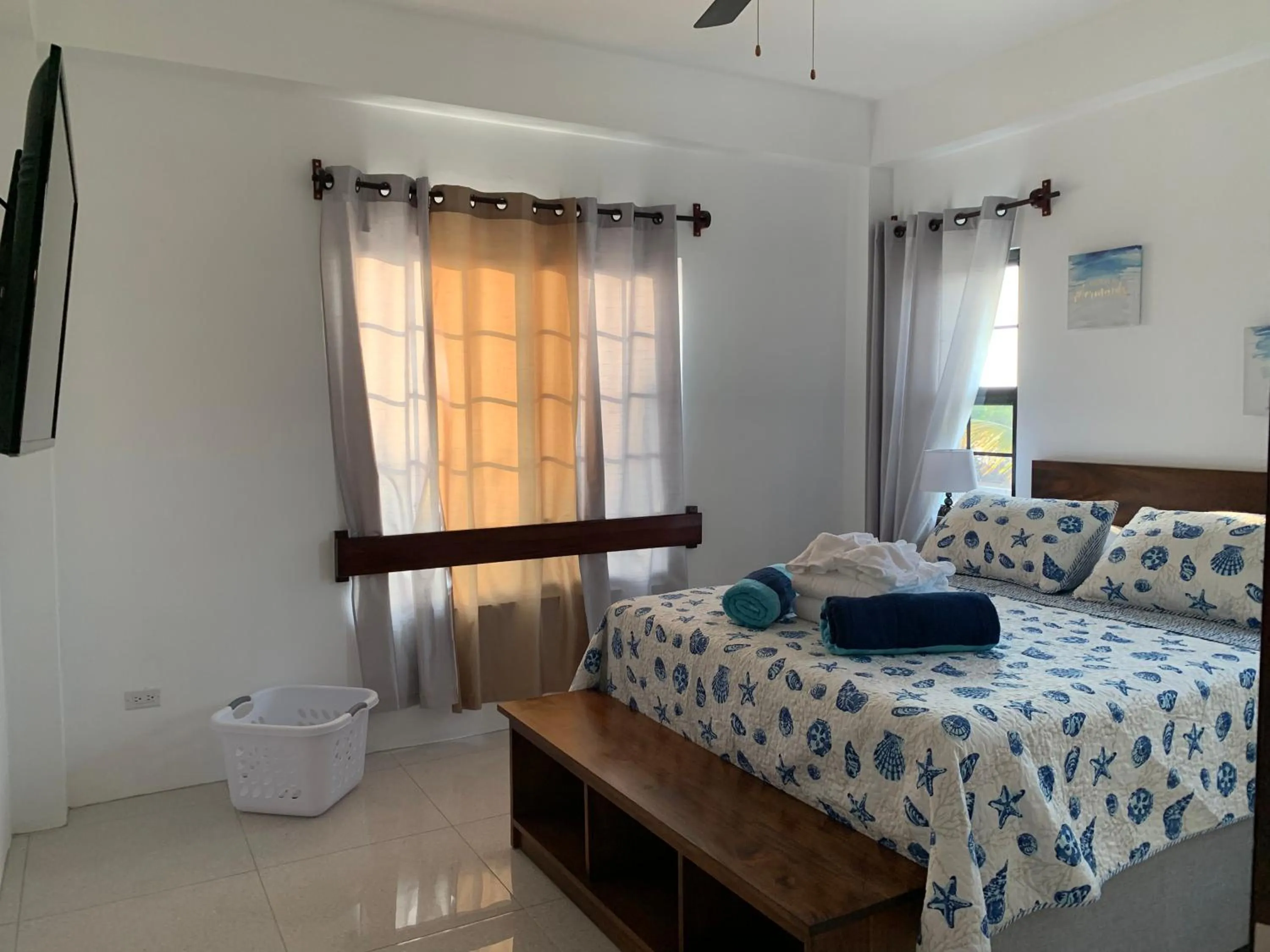 Bedroom, Bed in Bay Towers