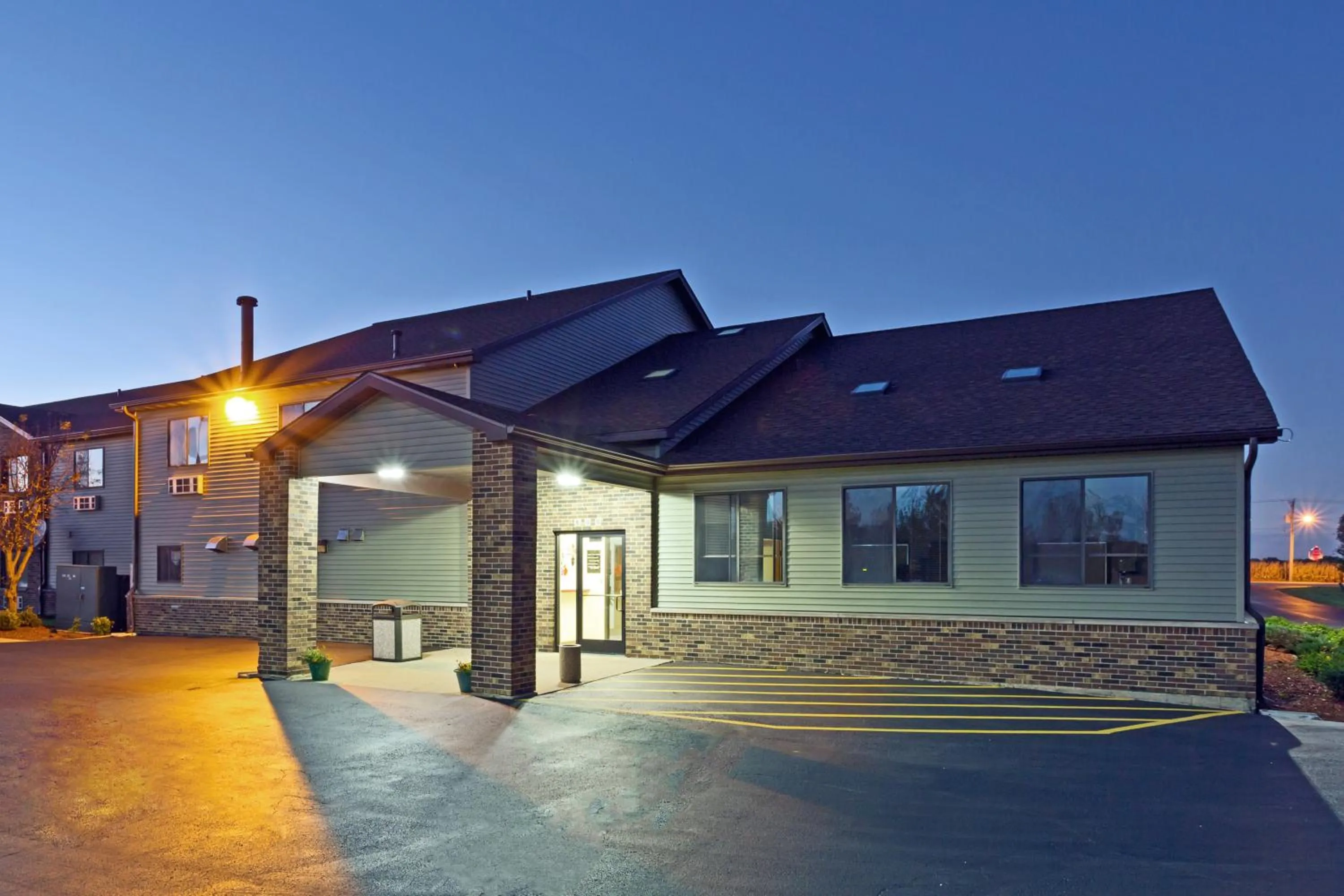 Facade/entrance in Super 8 by Wyndham DeKalb IL