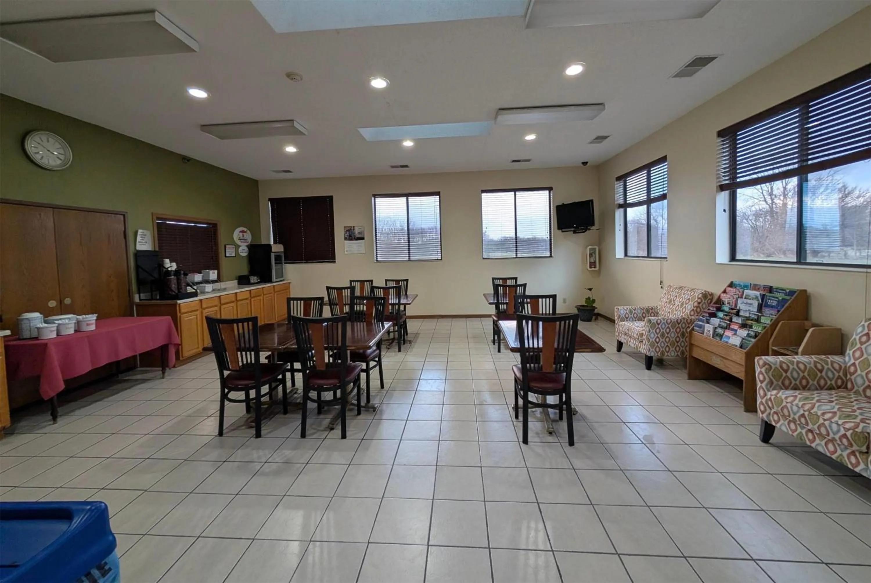 Property building in Super 8 by Wyndham DeKalb IL