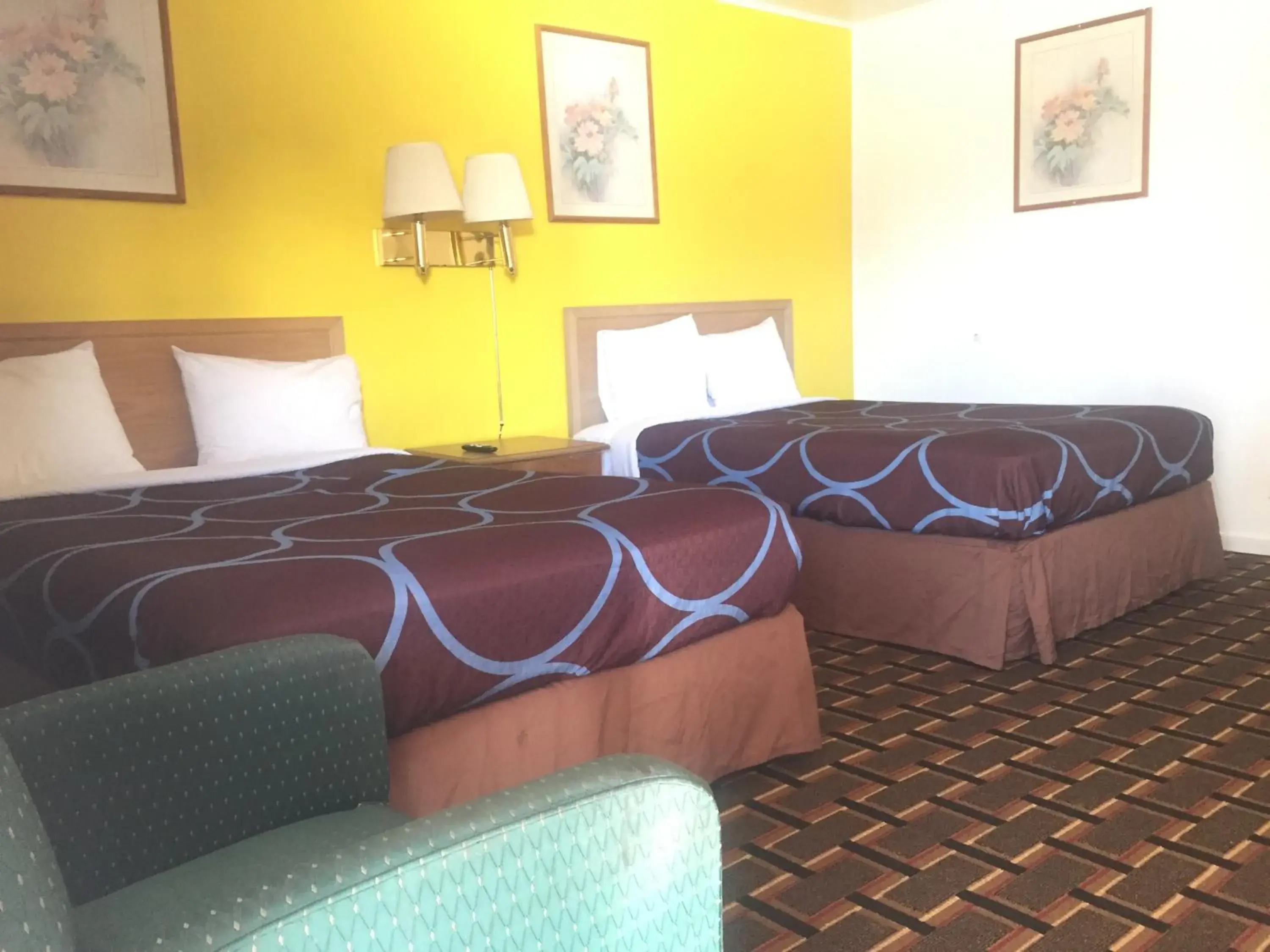 Double Room in Village Inn Salina Double Room in Village Inn Salina