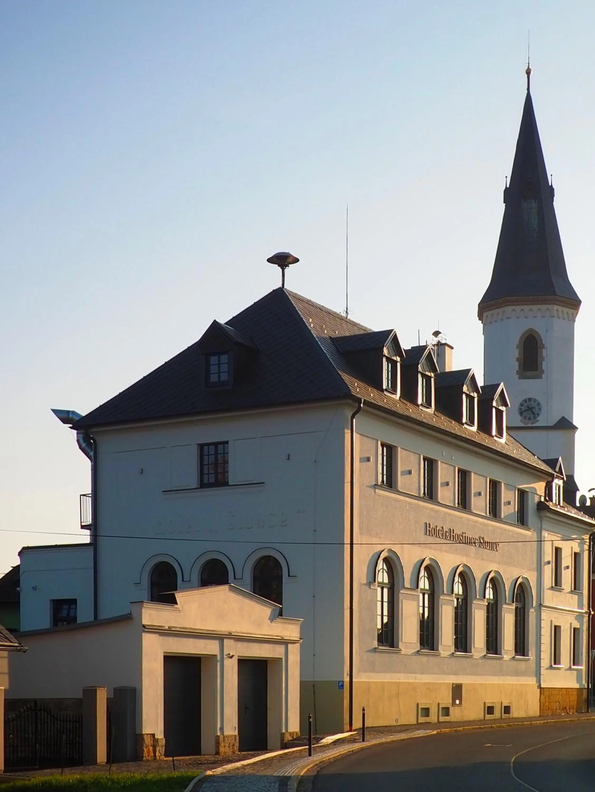 Hotel a Hostinec Slunce