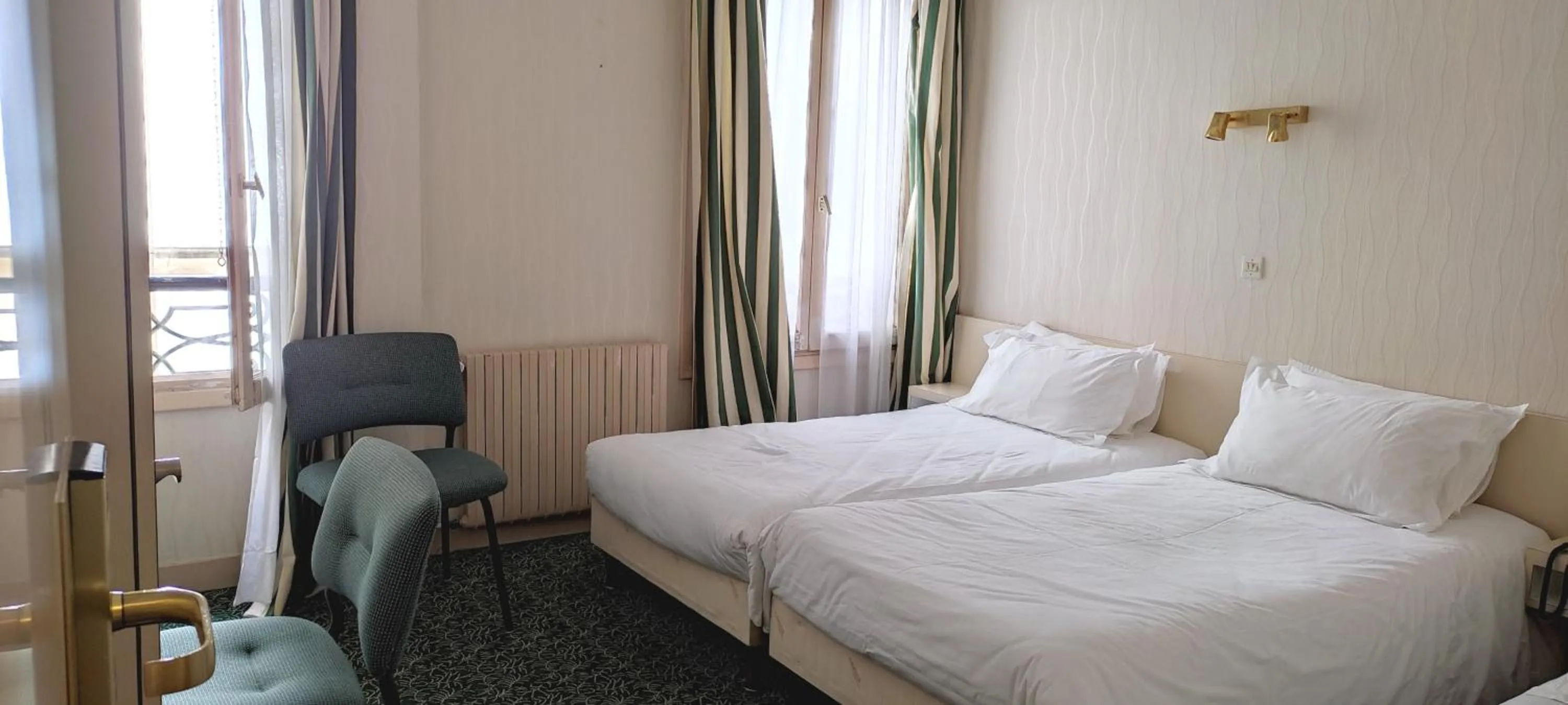 Bed in Grand Hôtel du Havre