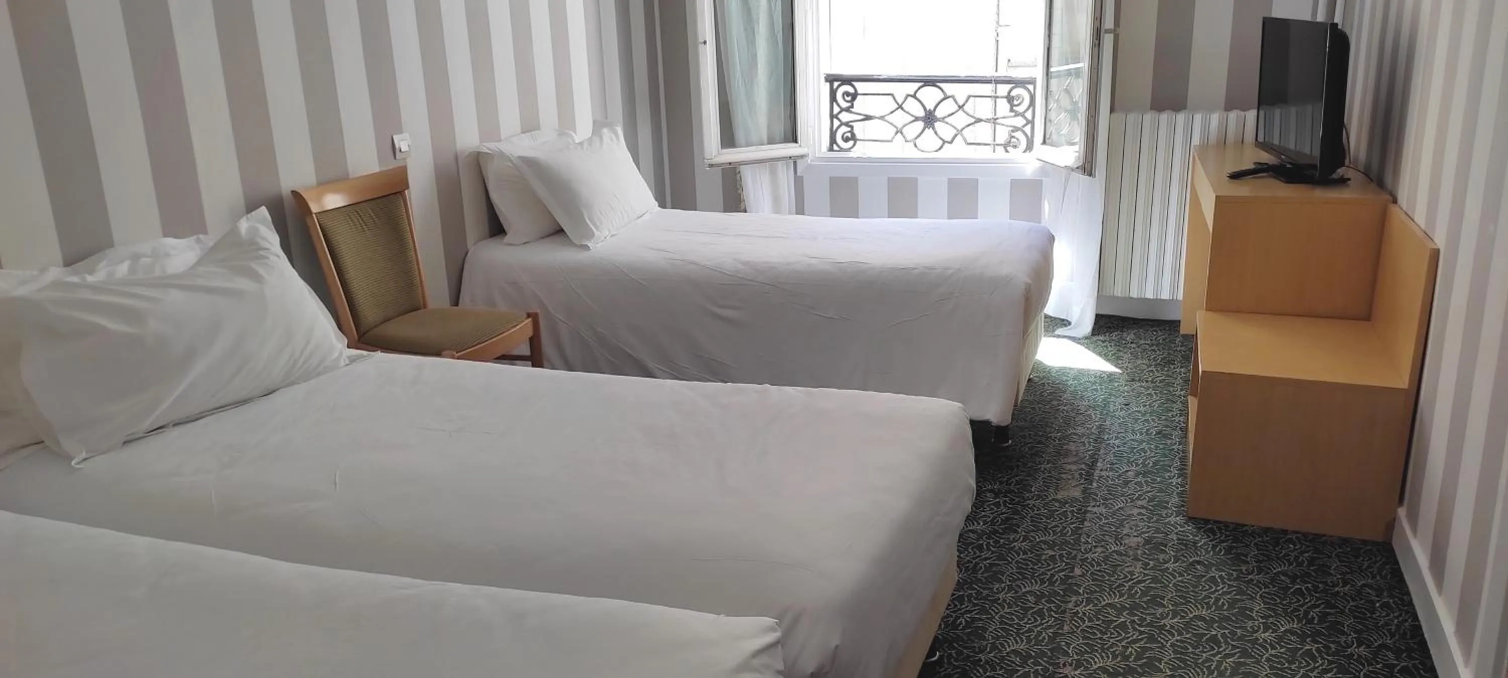 Bed in Grand Hôtel du Havre