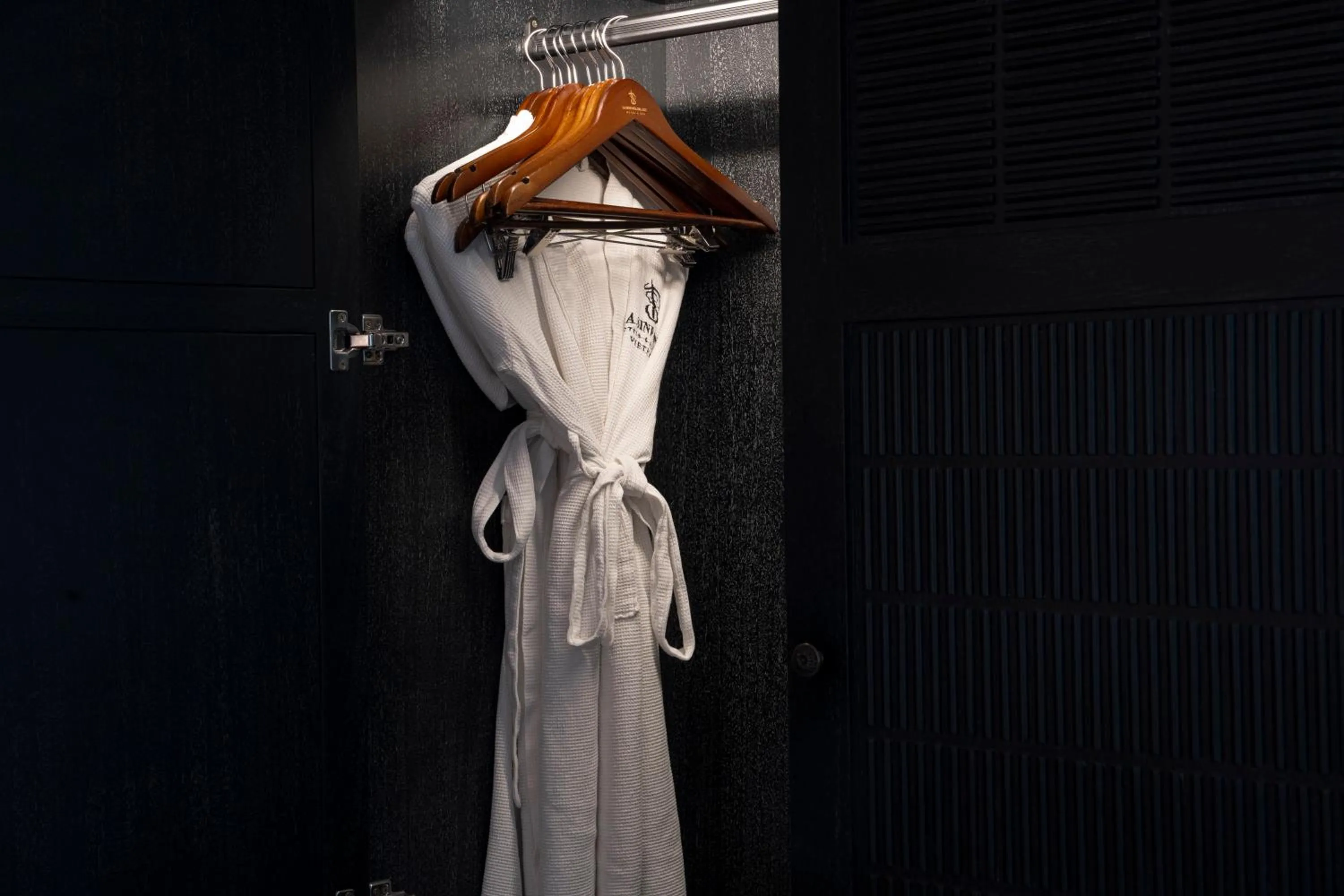 wardrobe in La Sinfonía del Rey Hotel & Spa