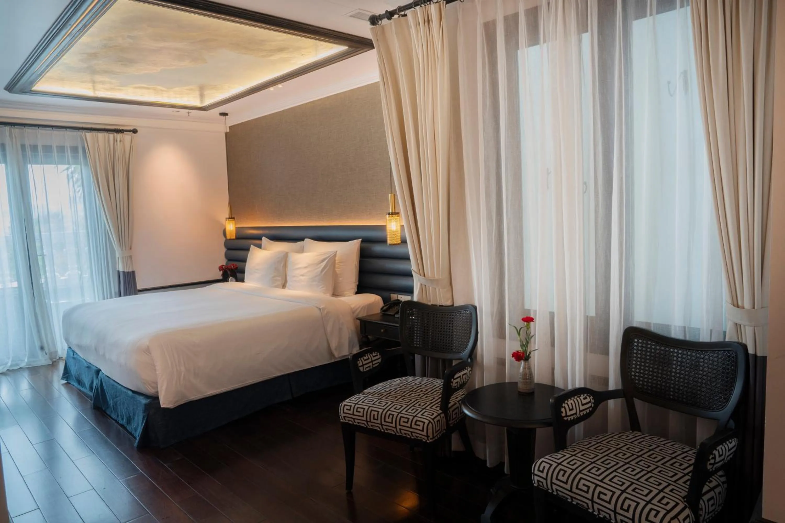 Bed in La Sinfonía del Rey Hotel & Spa