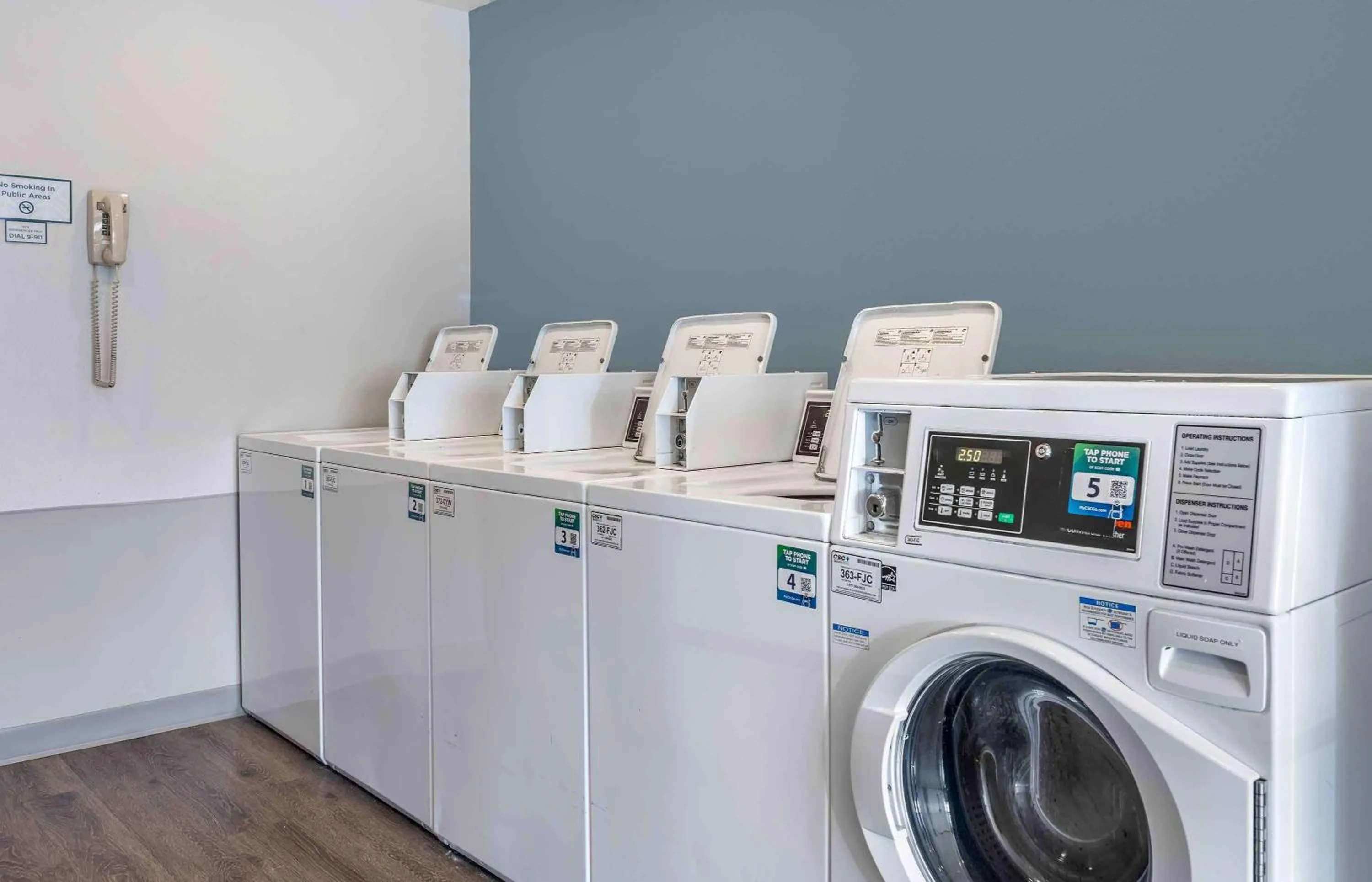 Property building in Extended Stay America Select Suites - Wichita - South