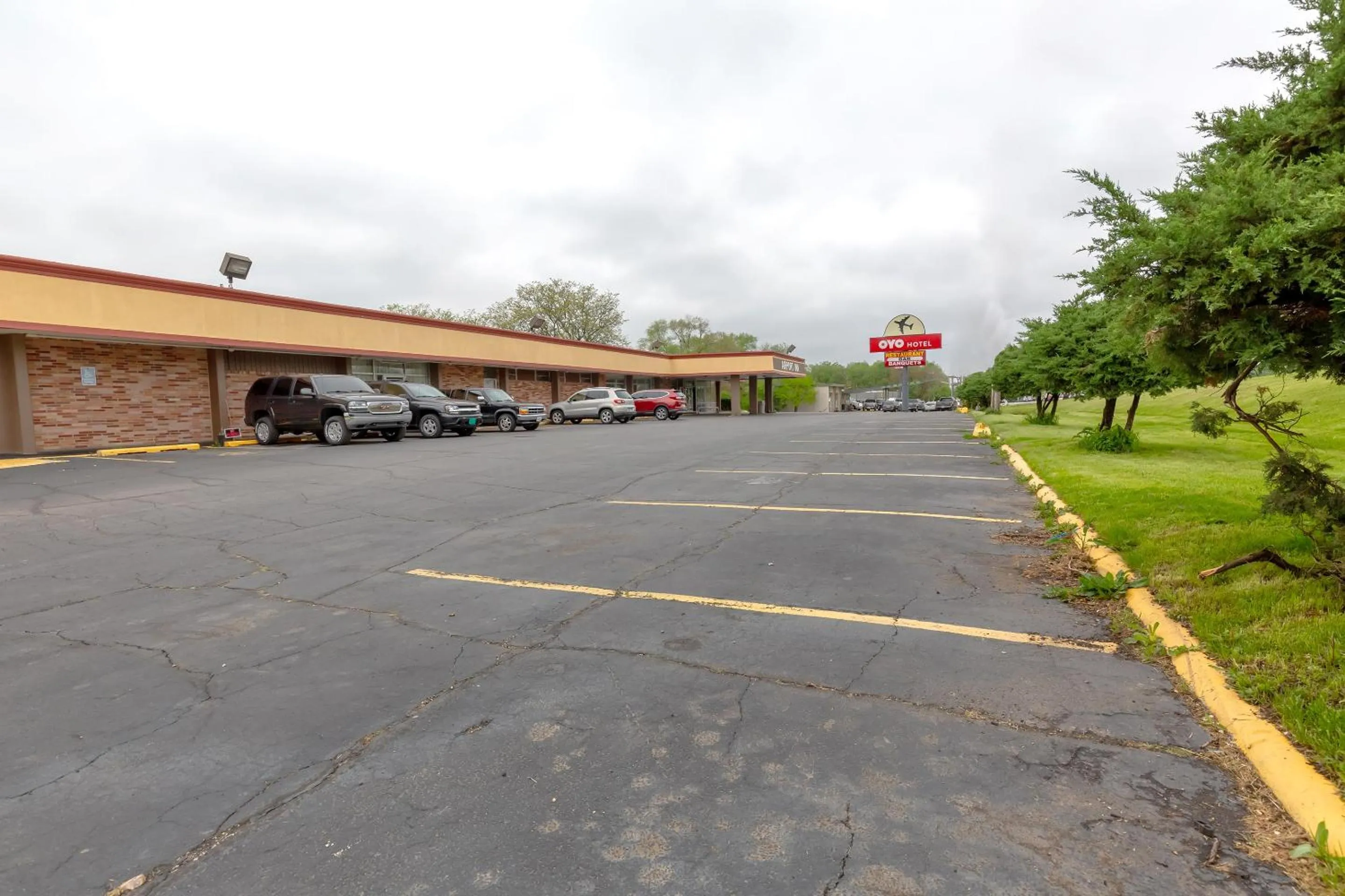 On site in Americas Best Value Inn Rockford