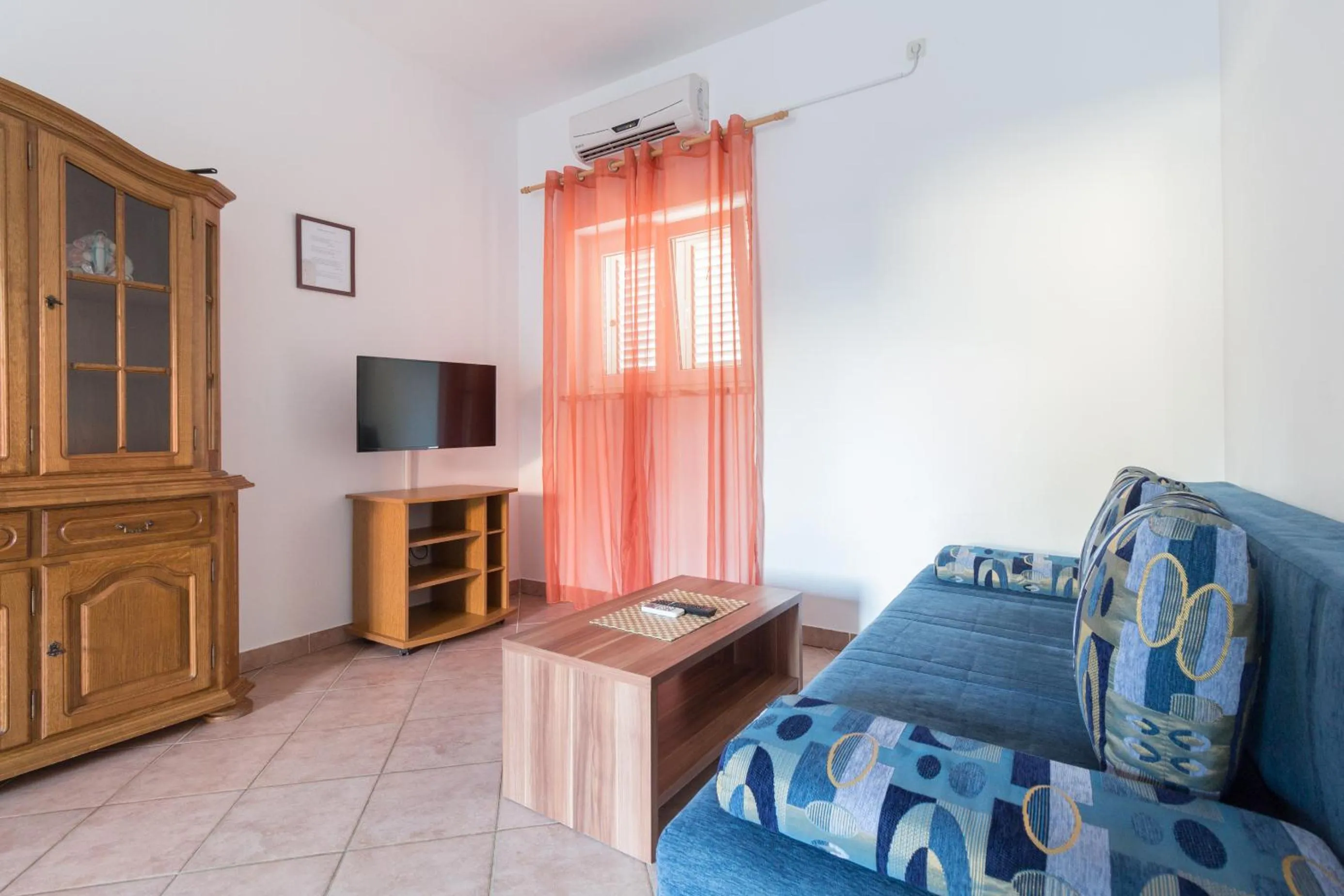 Living room in Apartments Sunset near the sandy beach - by TA Leut Agency