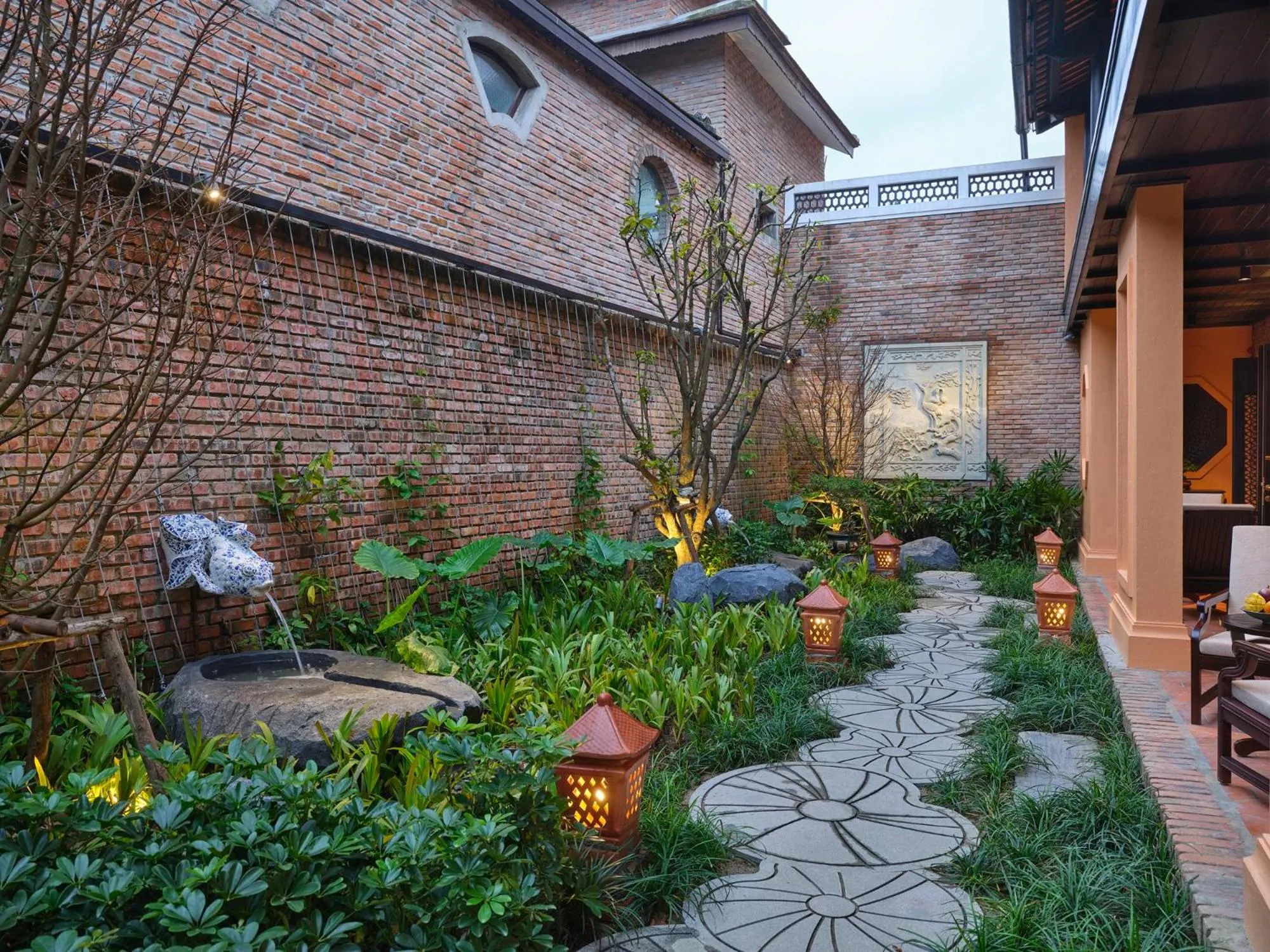 Inner courtyard view in Ancient Huế Garden Houses