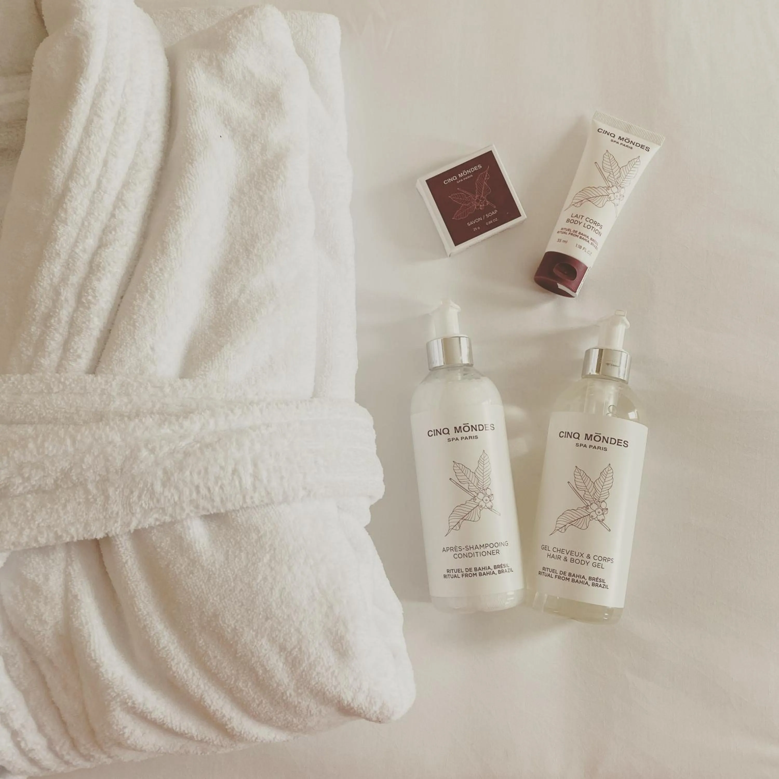 Bathroom, Bed in Hôtel Villa KOEGUI Bayonne