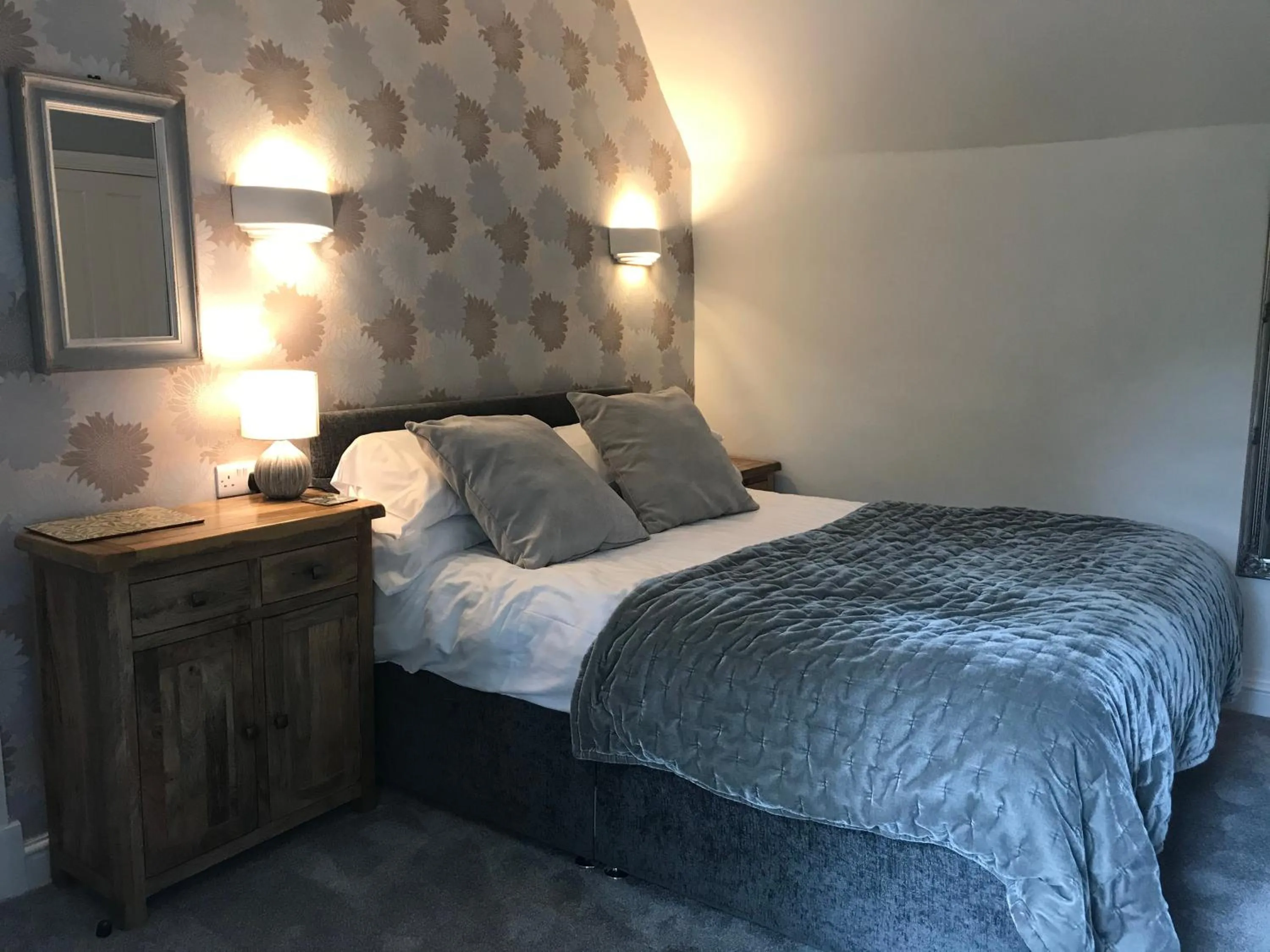 Bed in Claremont House Keswick