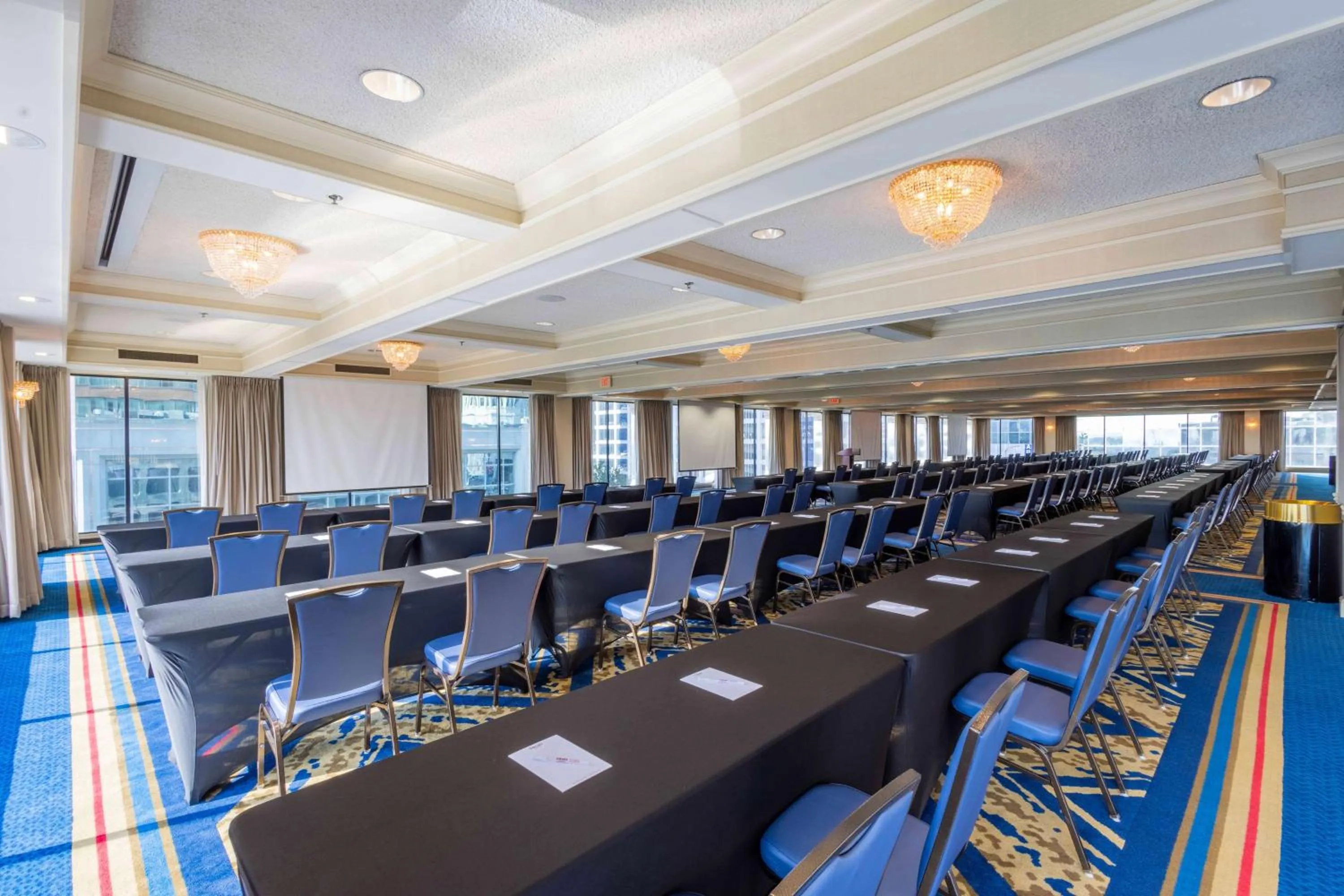 Meeting/conference room in Drury Plaza St. Louis at the Arch