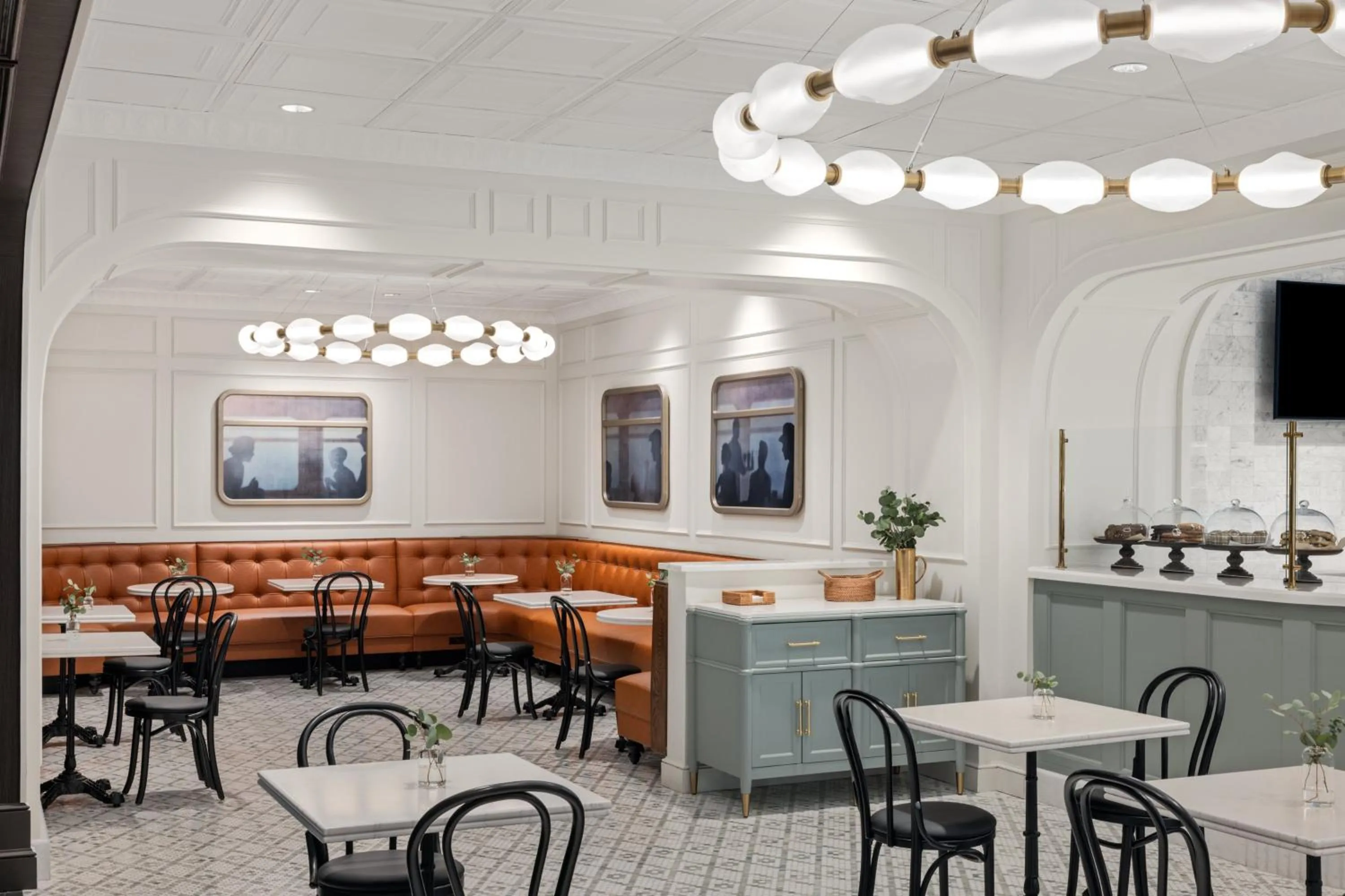 Restaurant/places to eat in Omni Severin Hotel