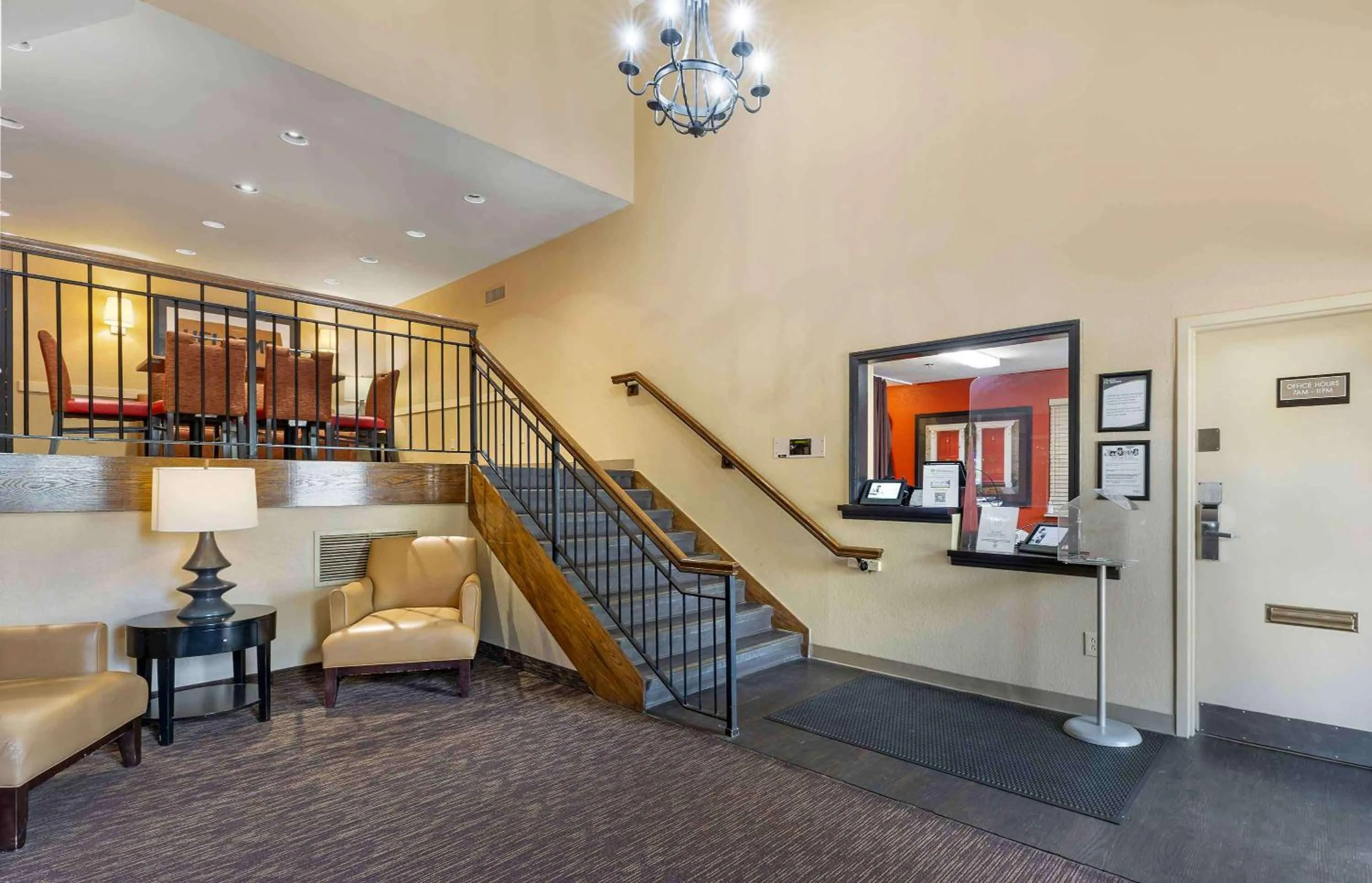 Lobby or reception in Extended Stay America Select Suites - St Louis - Westport - Craig Road