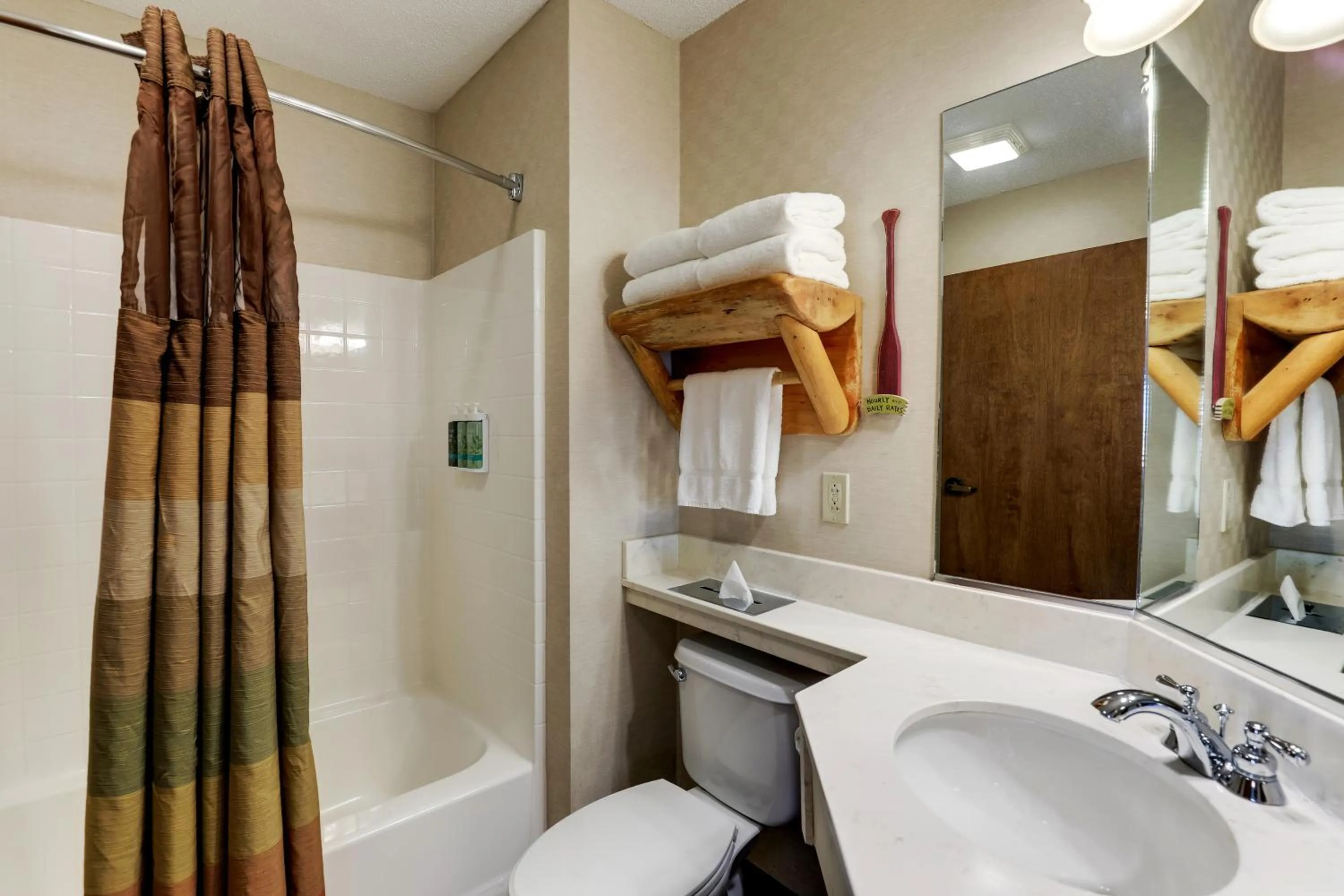 Bathroom in Stoney Creek Hotel Quad Cities - Moline